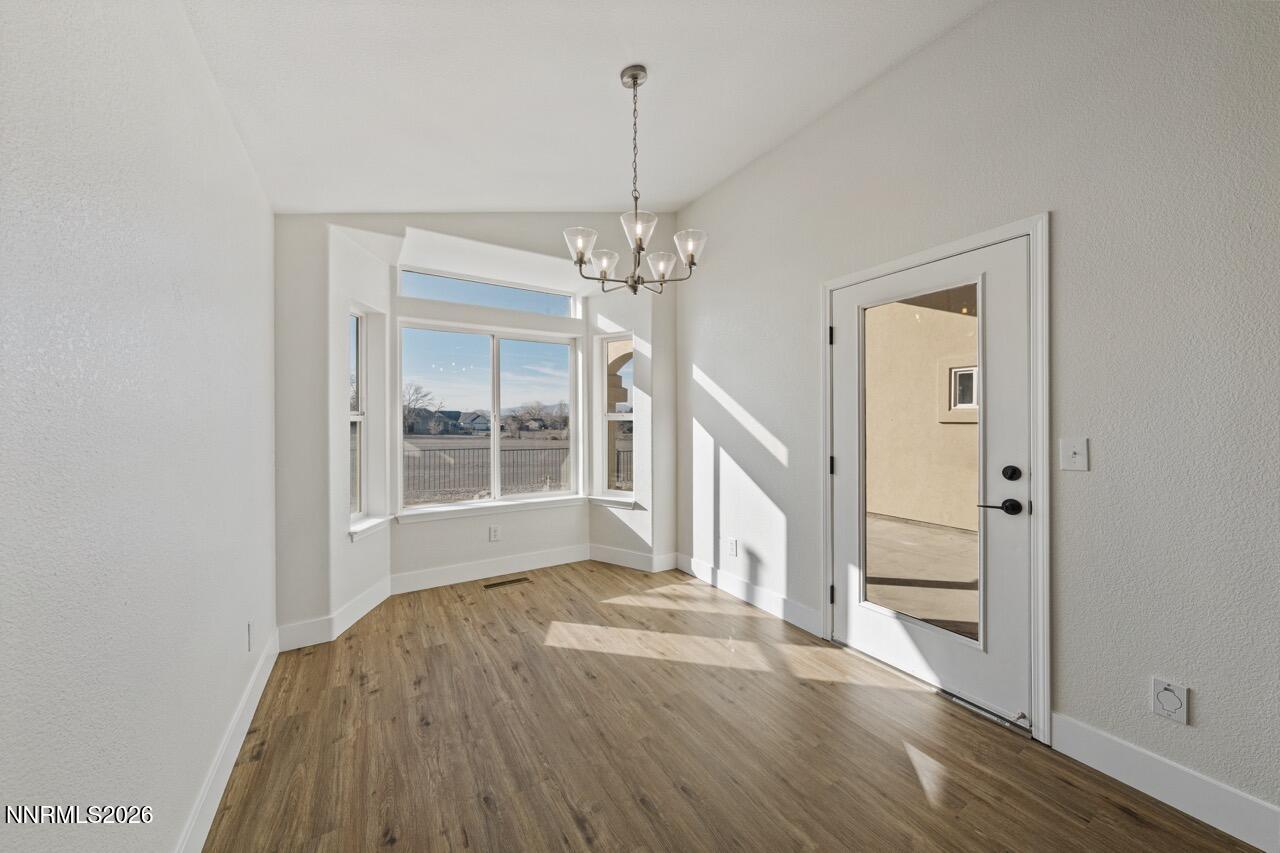 560 Wedge Lane Property Photo 10