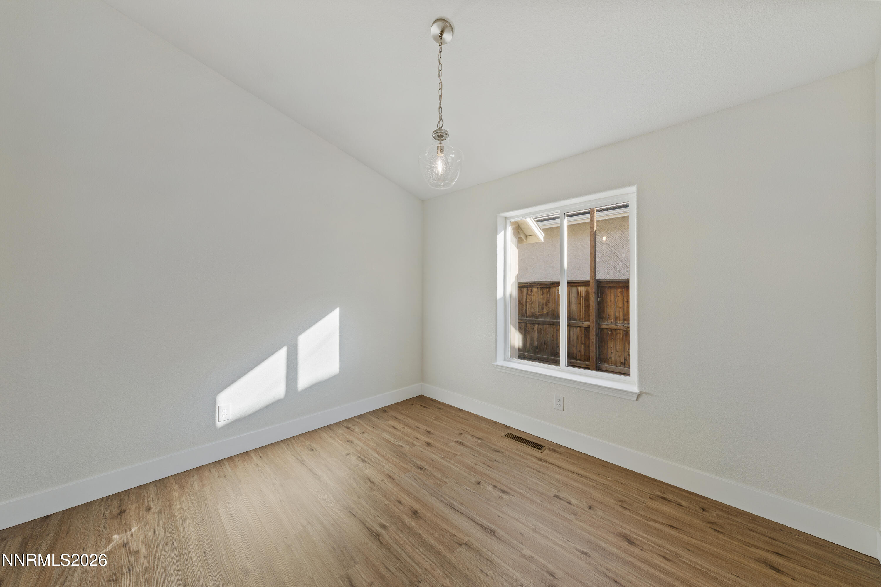 560 Wedge Lane Property Photo 20