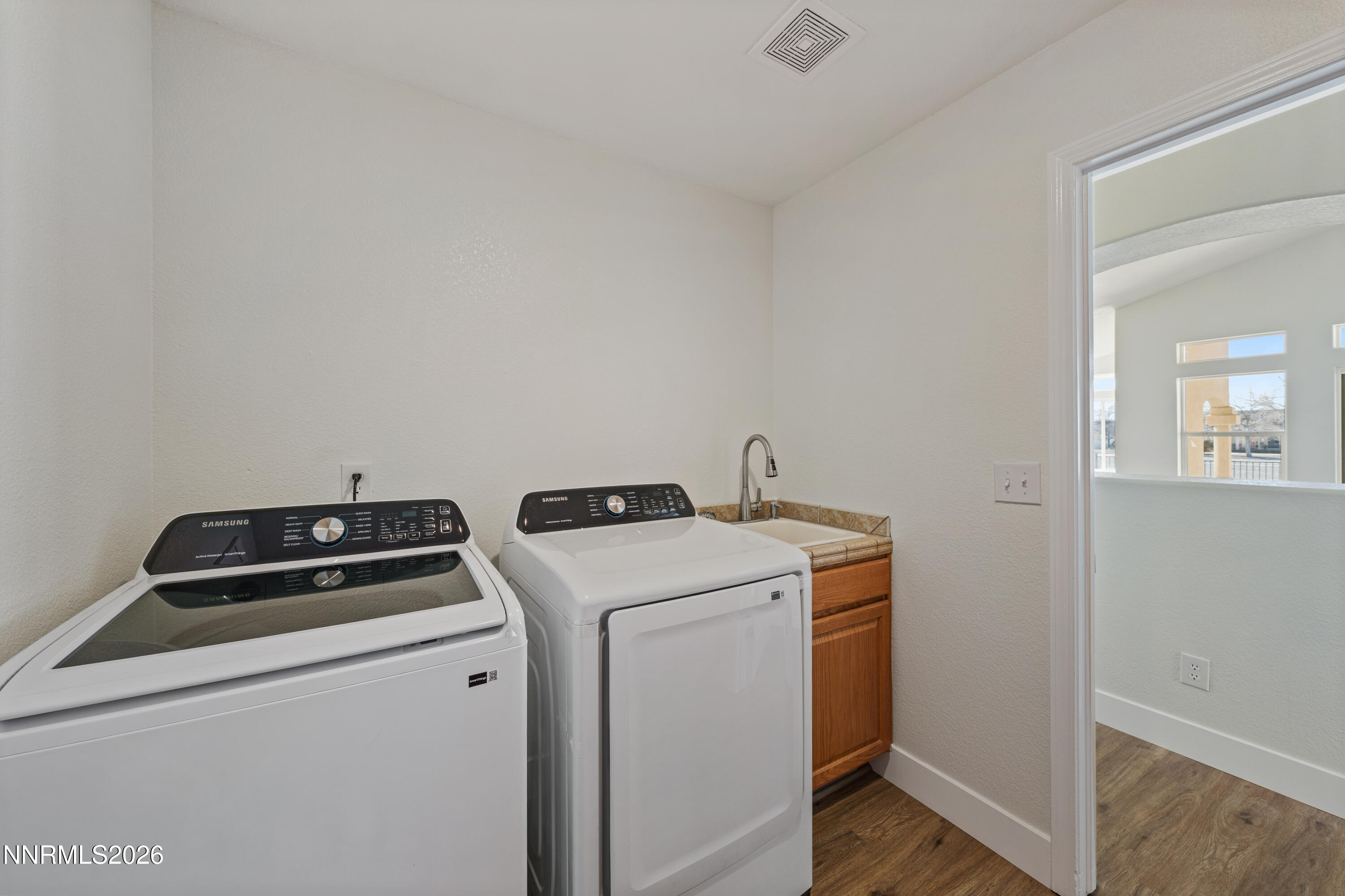 560 Wedge Lane Property Photo 23