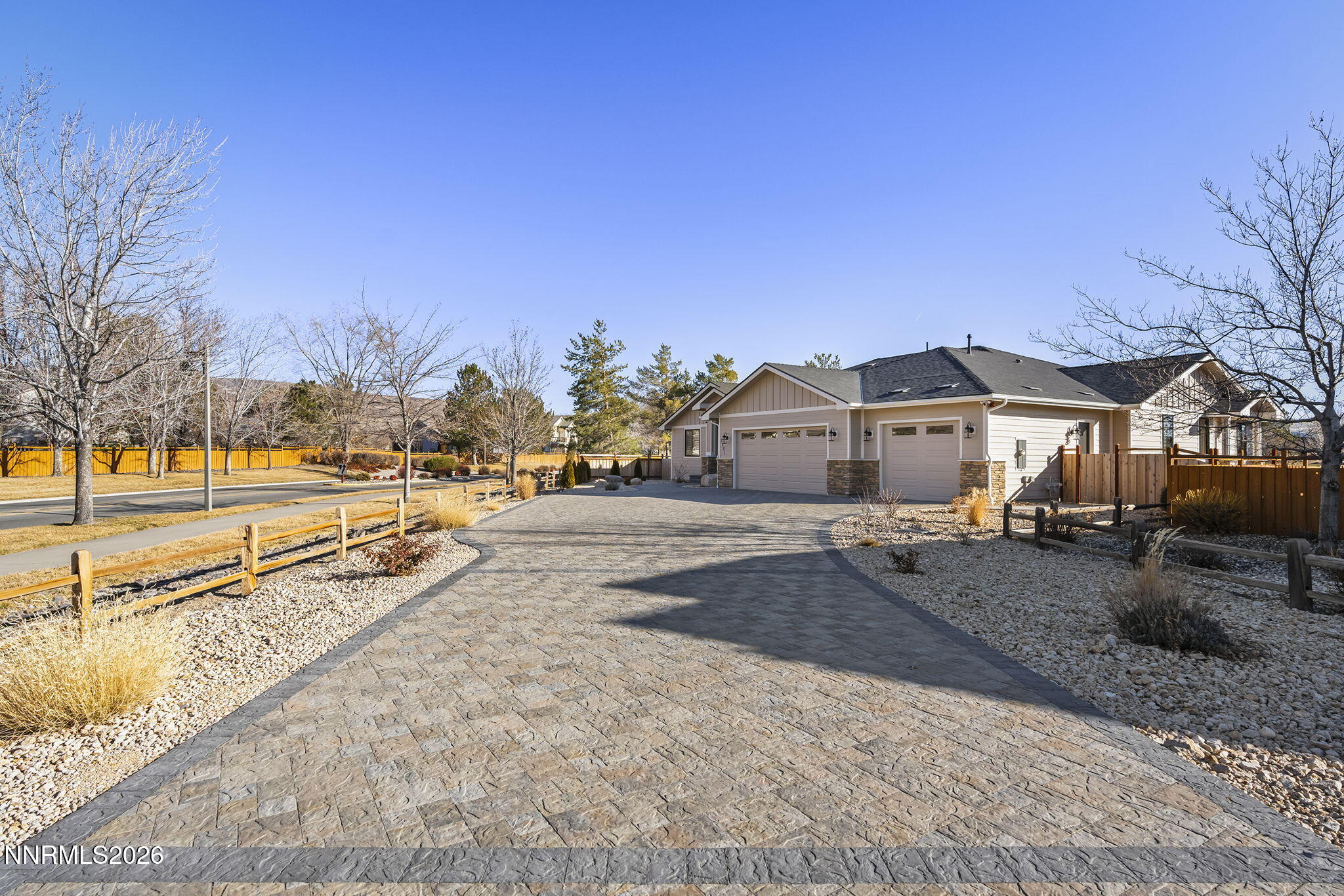 7201 Silver King Drive Property Photo 3