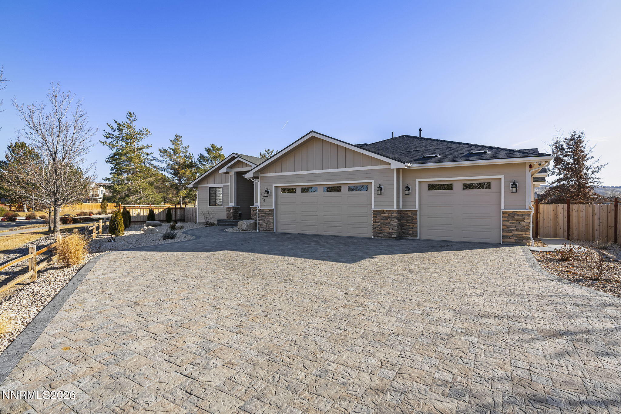 7201 Silver King Drive Property Photo 4