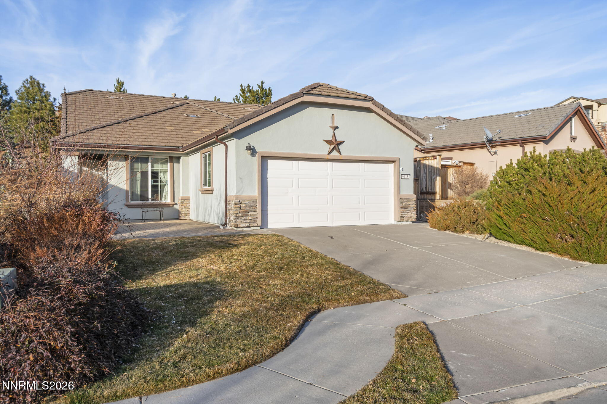 9115 Bay Meadows Drive Property Photo 1