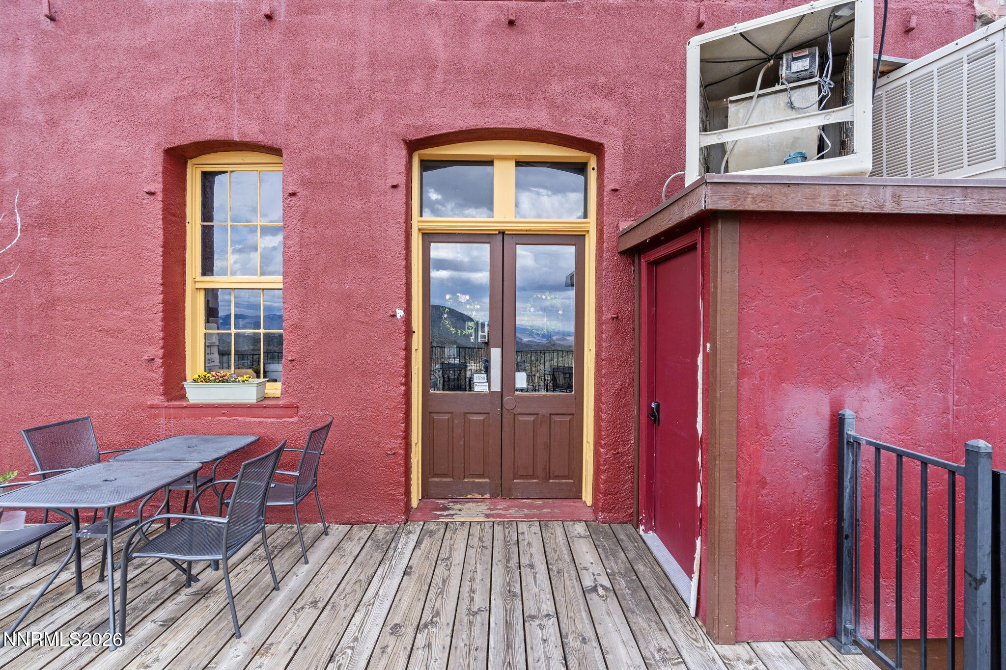 55 N C Street Property Photo 17