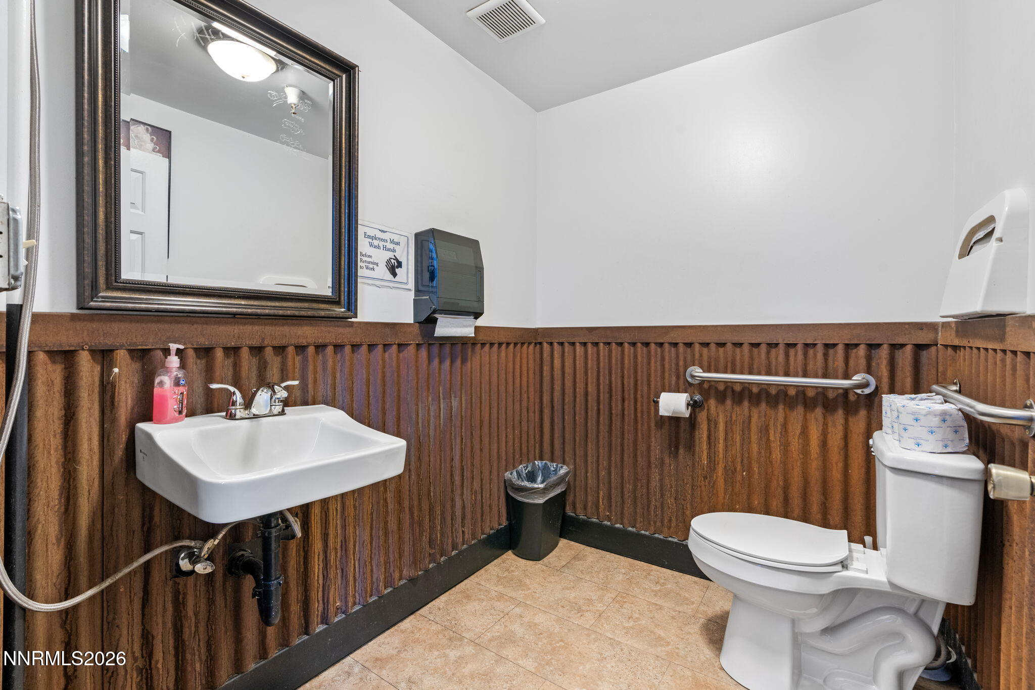 55 N C Street Property Photo 42