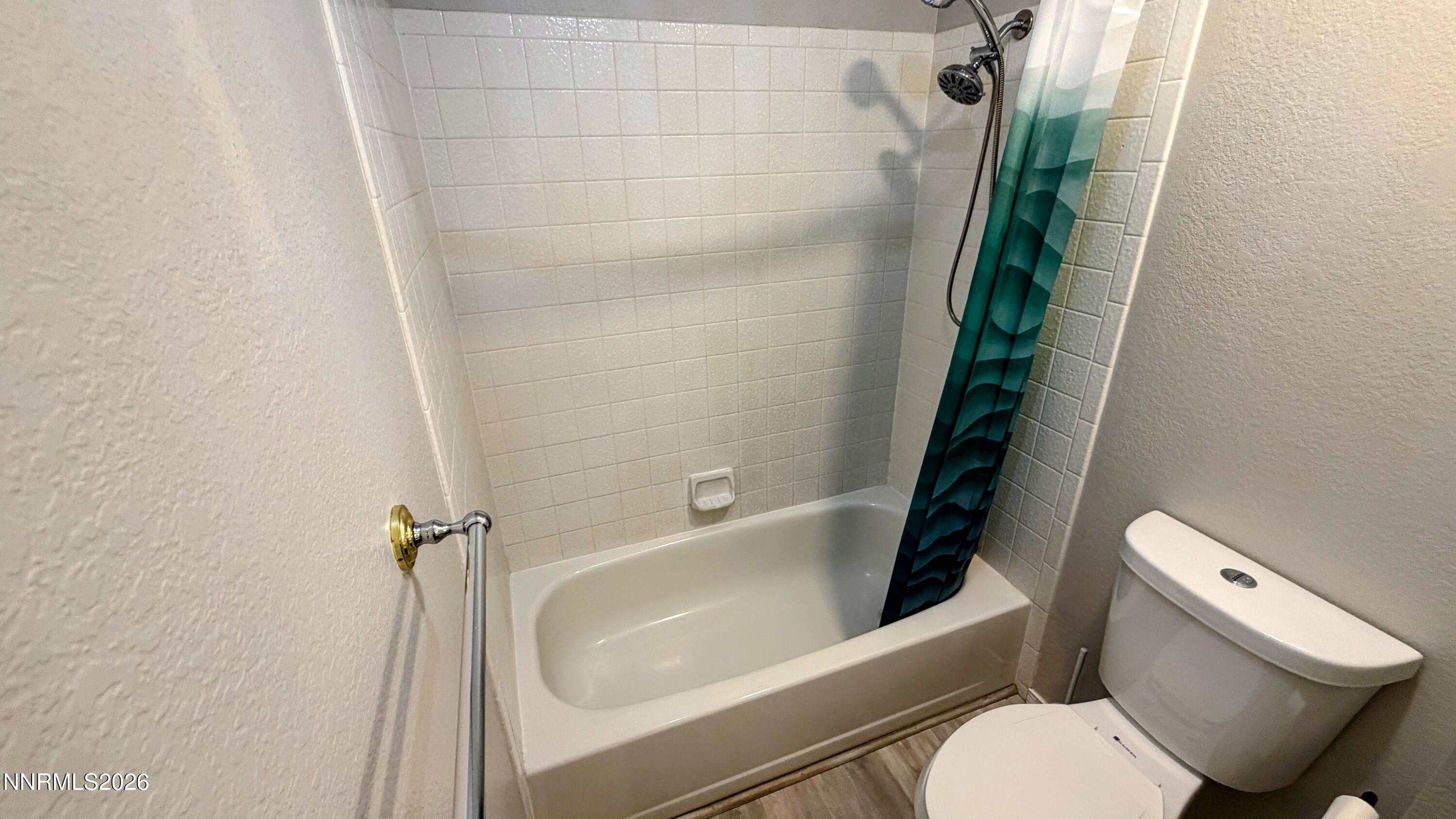 1381 Laser Court Property Photo 18