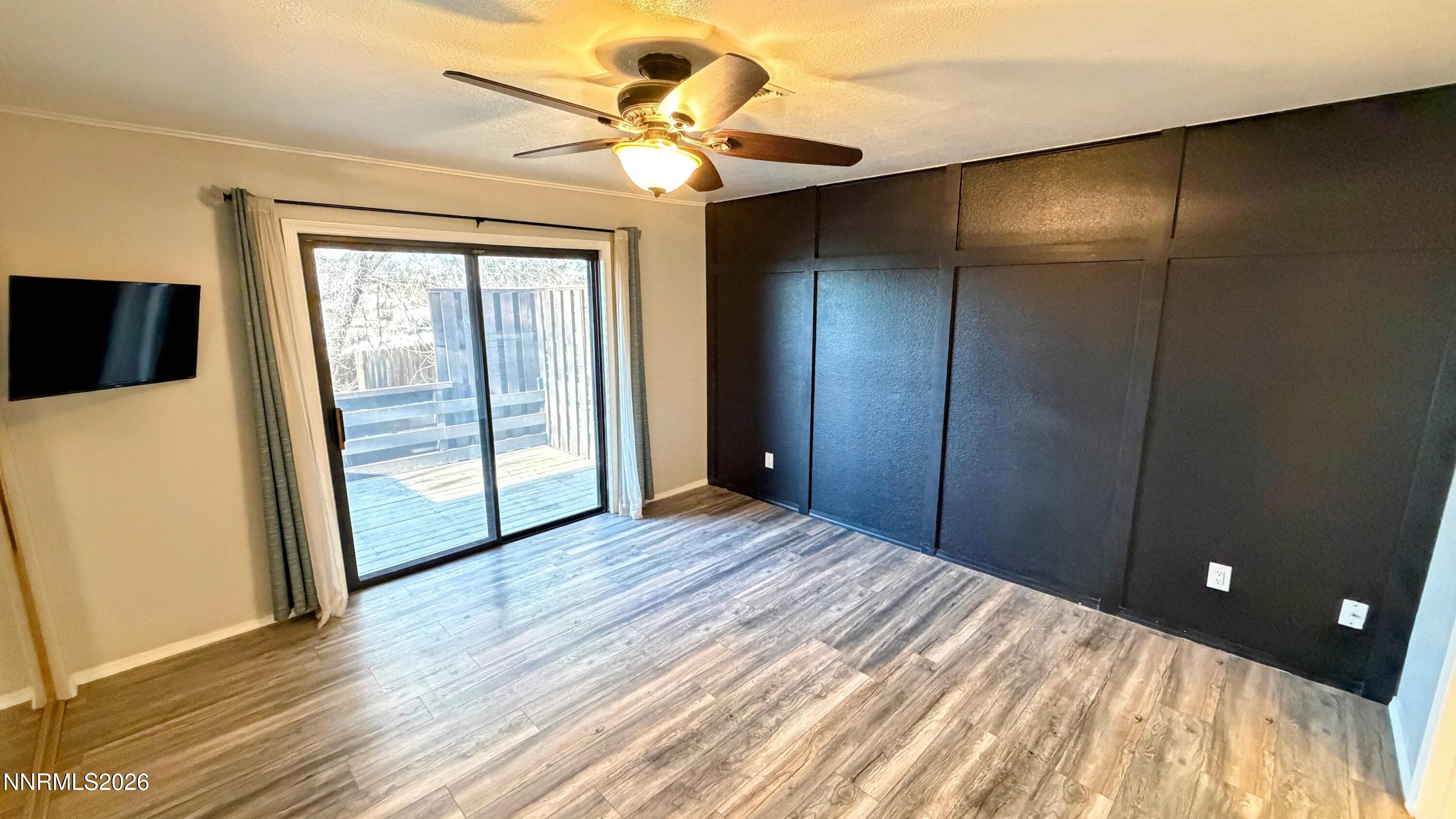 1381 Laser Court Property Photo 19