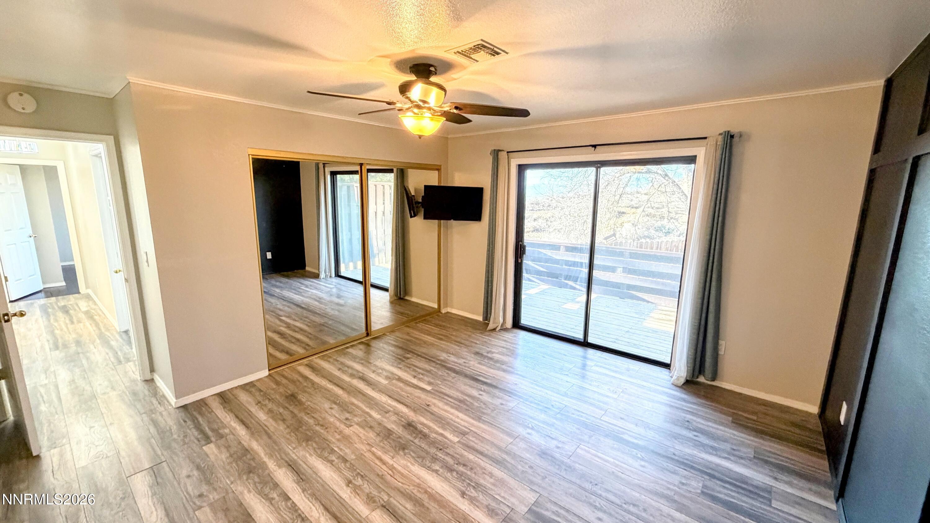 1381 Laser Court Property Photo 20