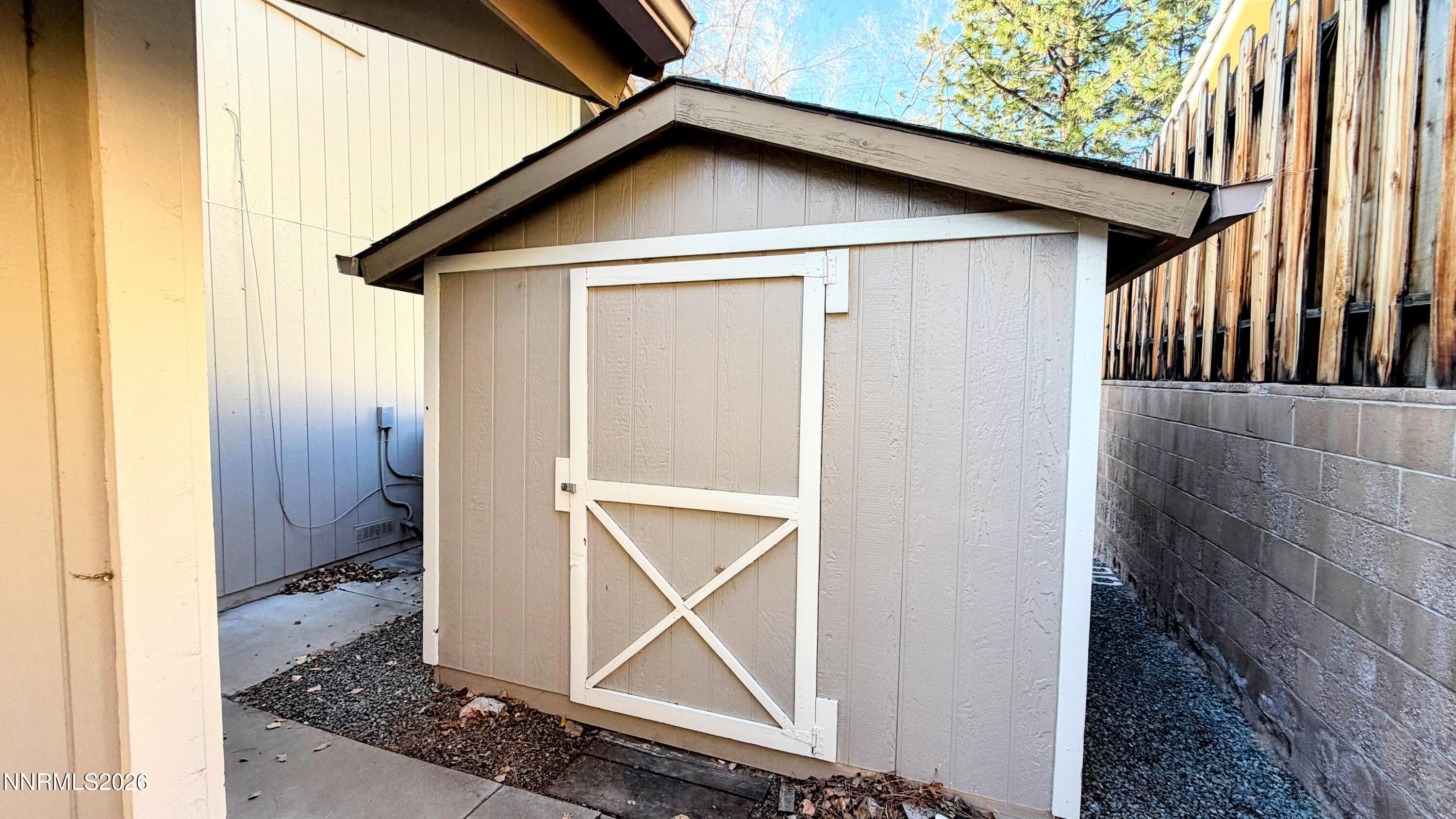 1381 Laser Court Property Photo 26