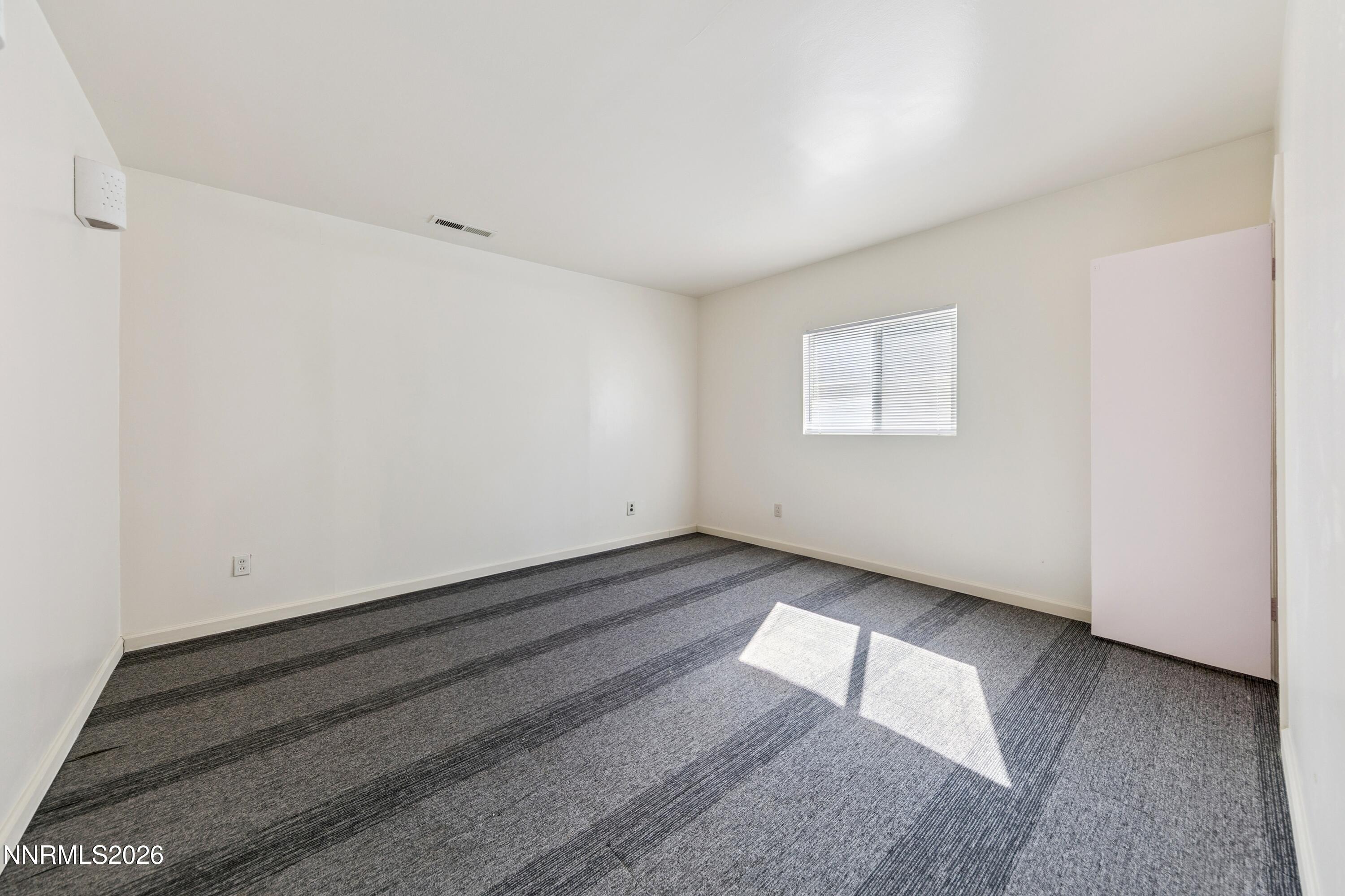 3129 S Carson Street Property Photo 37