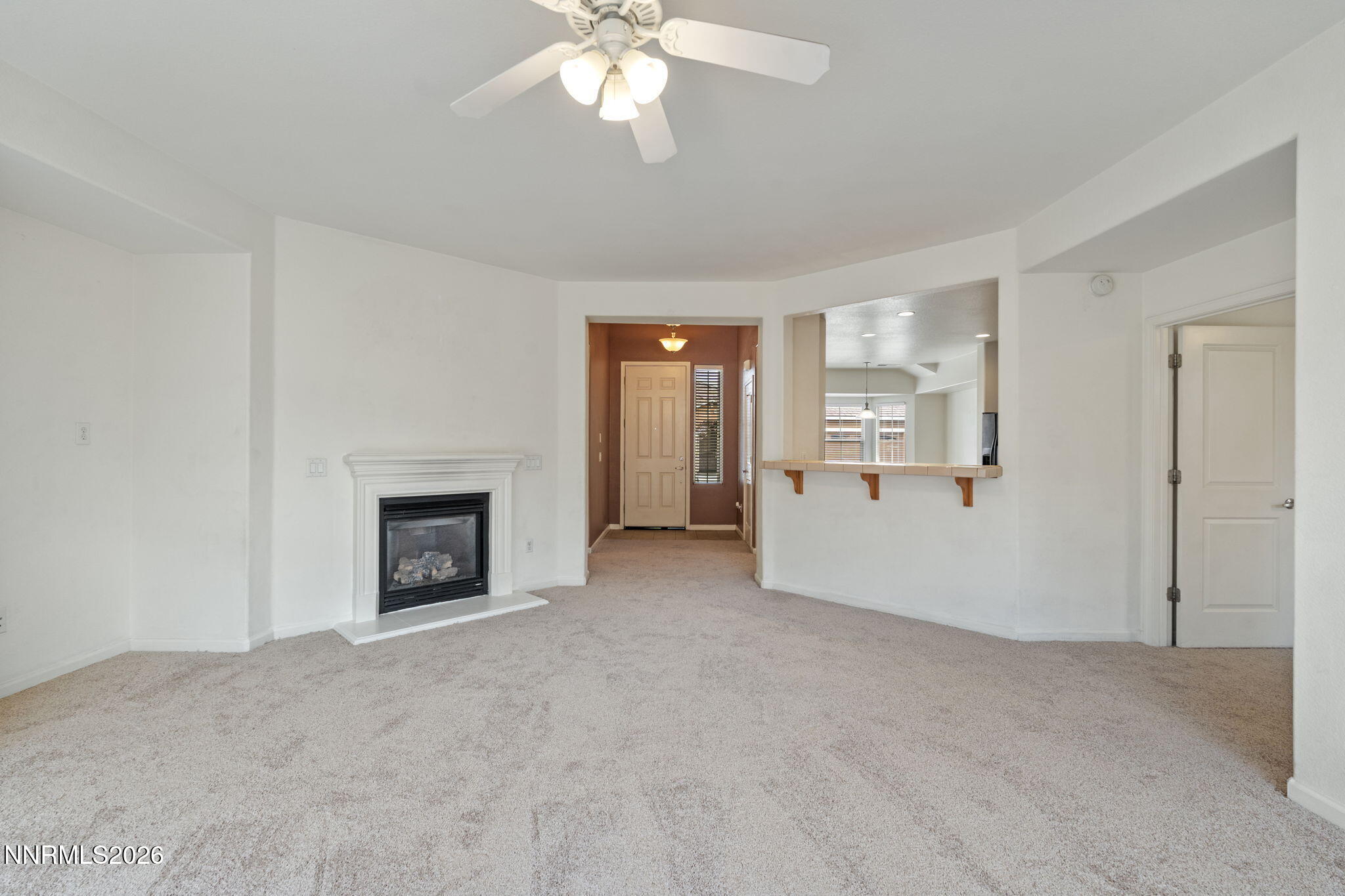481 S Sand Crane Circle Property Photo 6