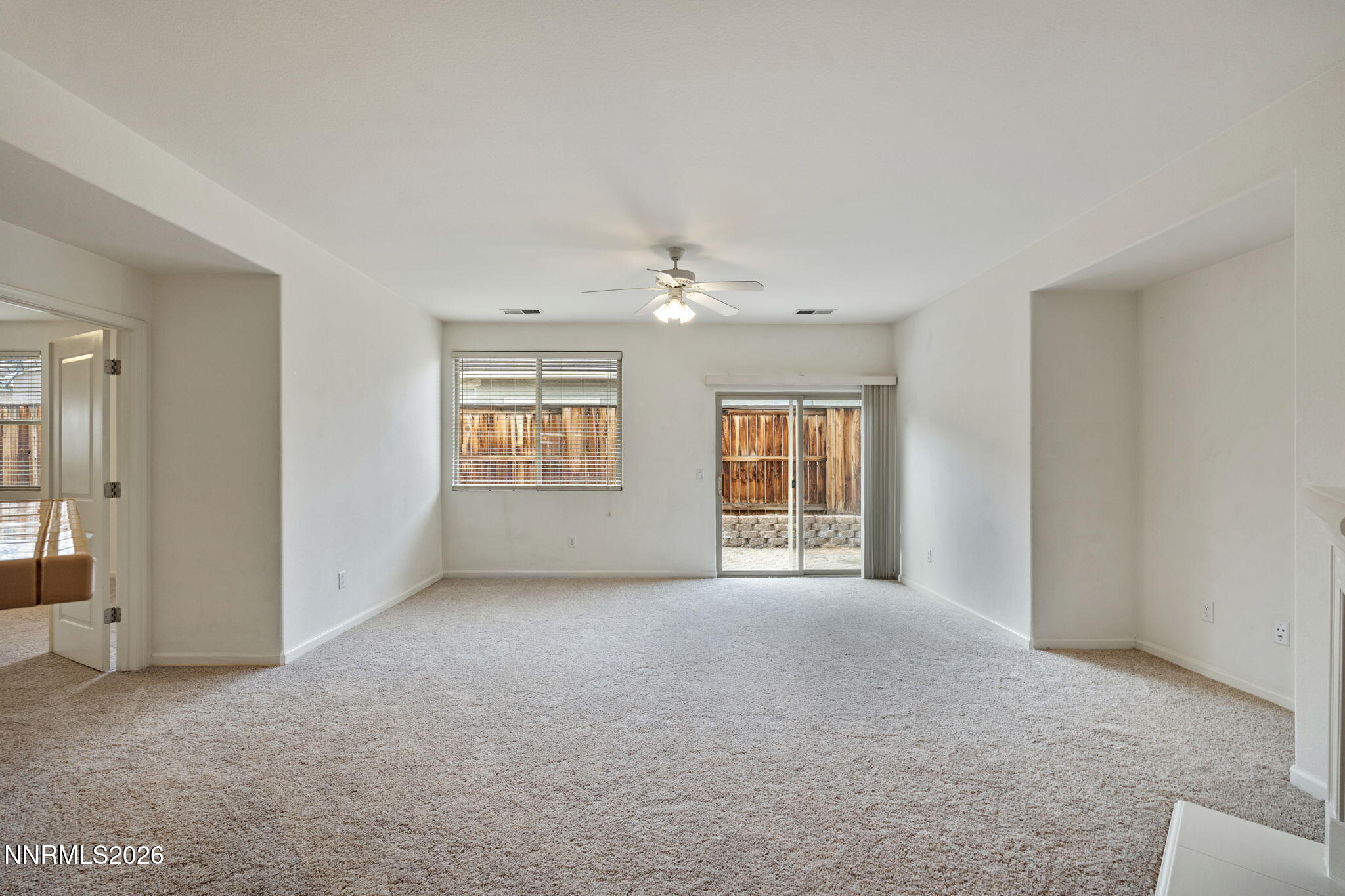 481 S Sand Crane Circle Property Photo 8