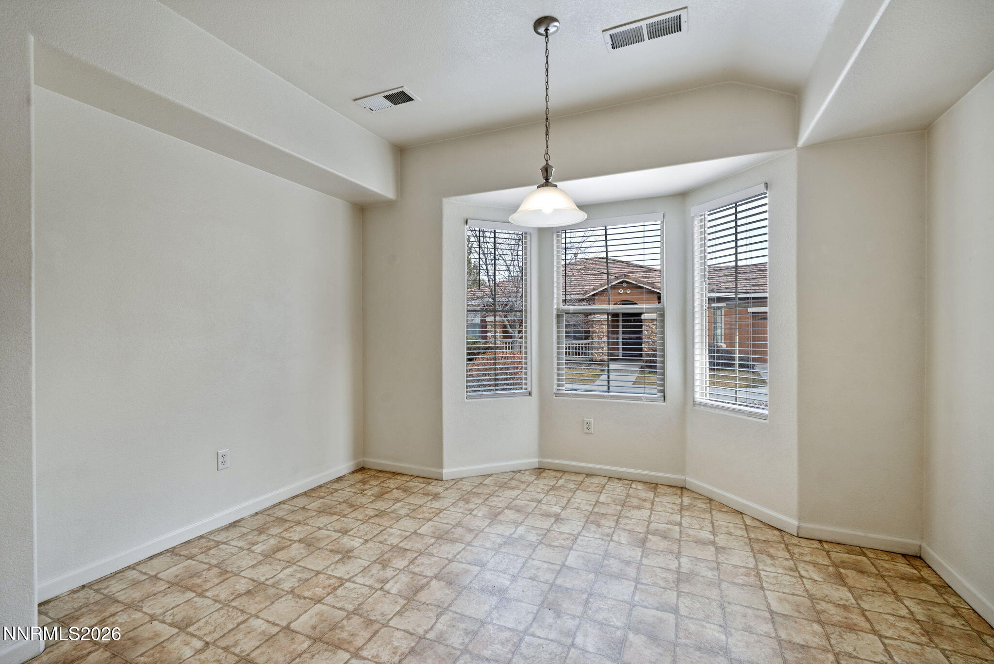 481 S Sand Crane Circle Property Photo 17