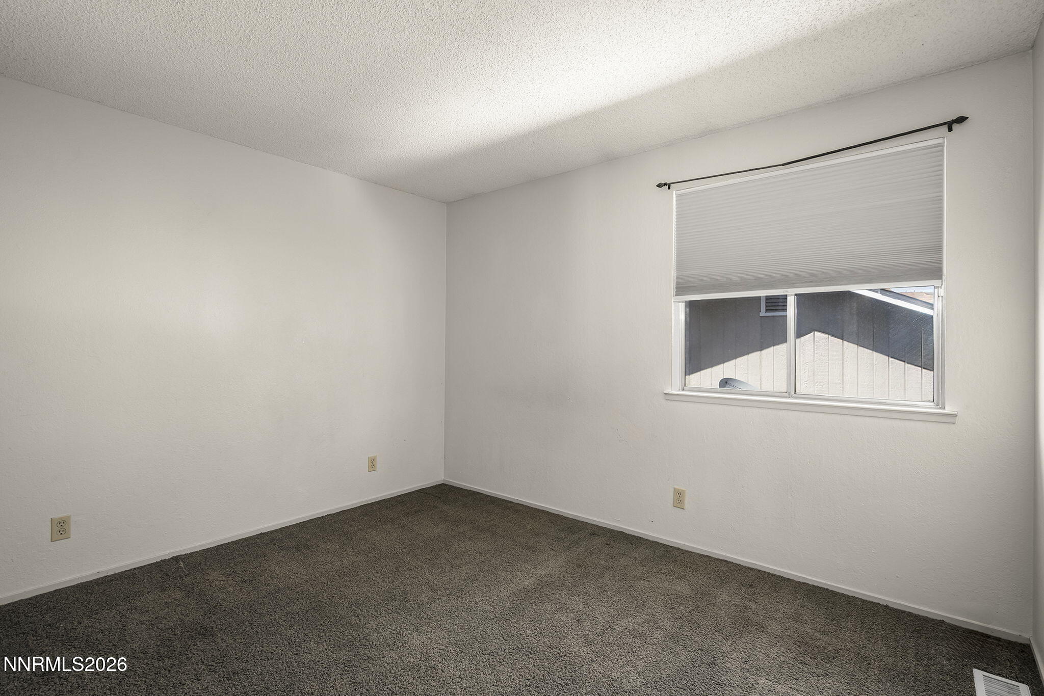 2152 Wabash Circle Property Photo 15