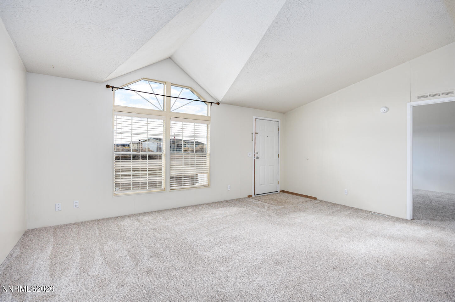 6312 Sierra Way Property Photo 3