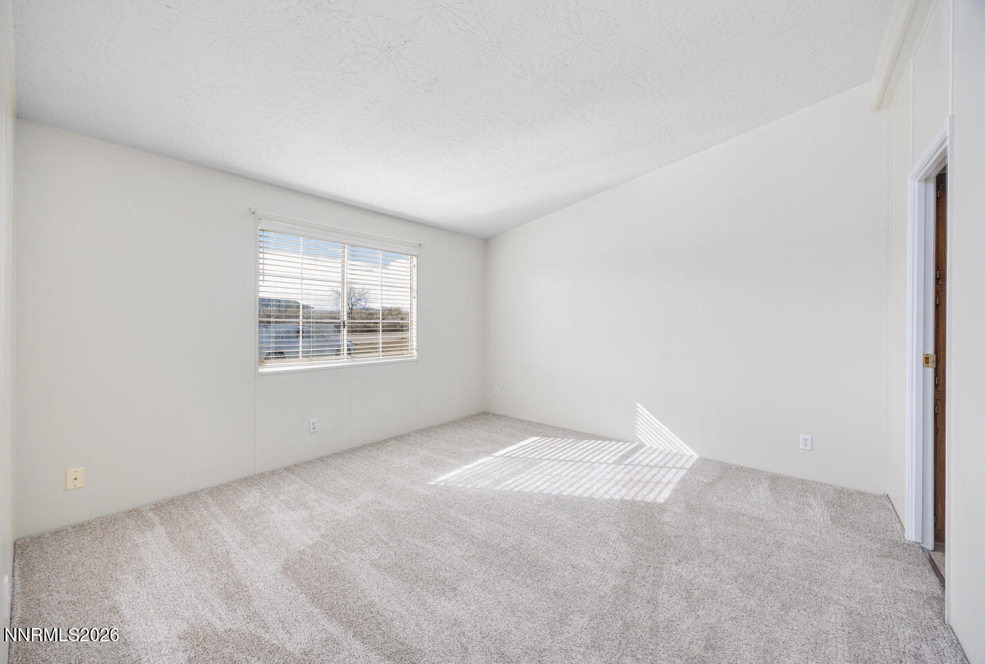 6312 Sierra Way Property Photo 11