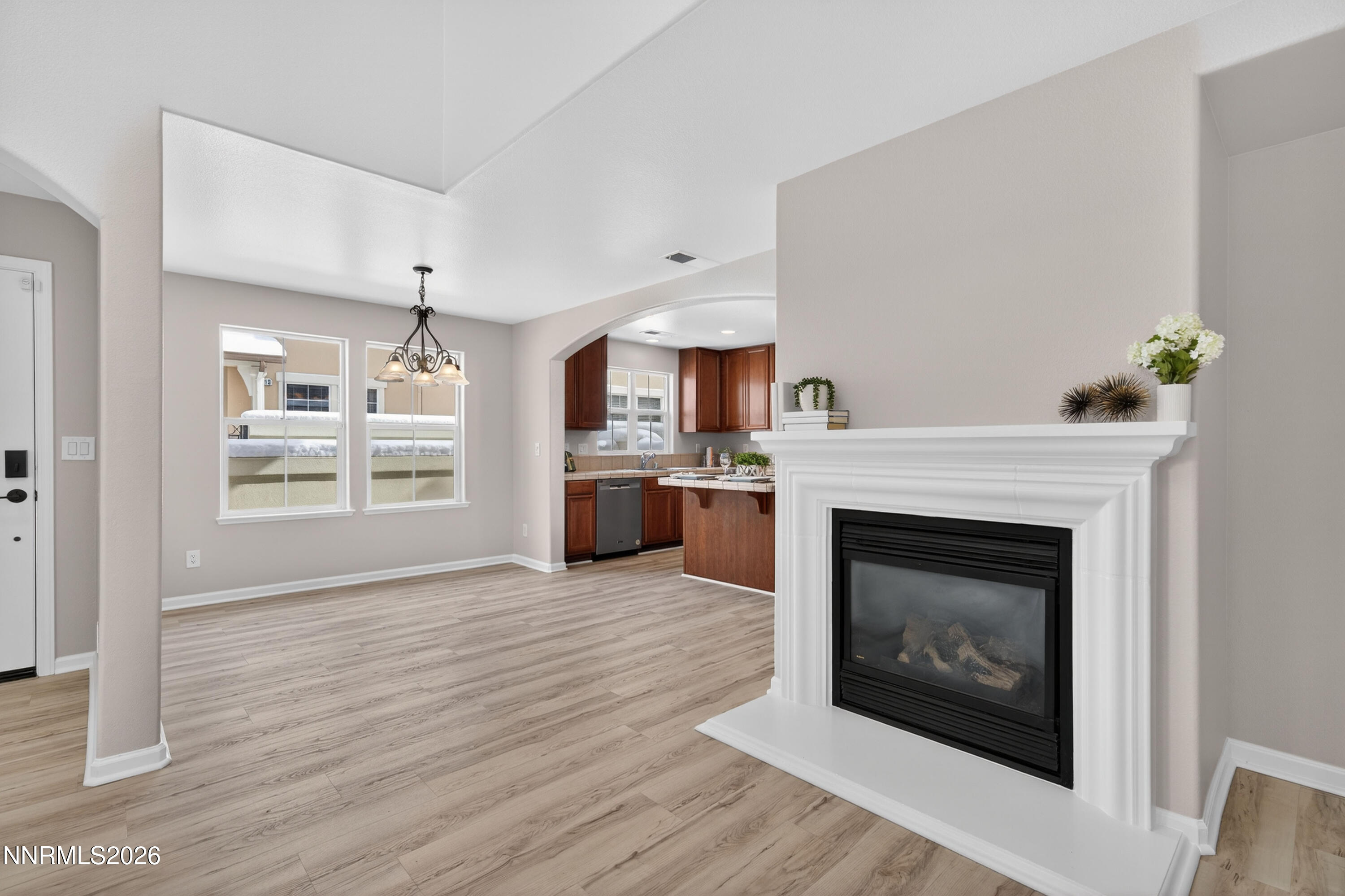1630 Spring Hill Drive Property Photo 11