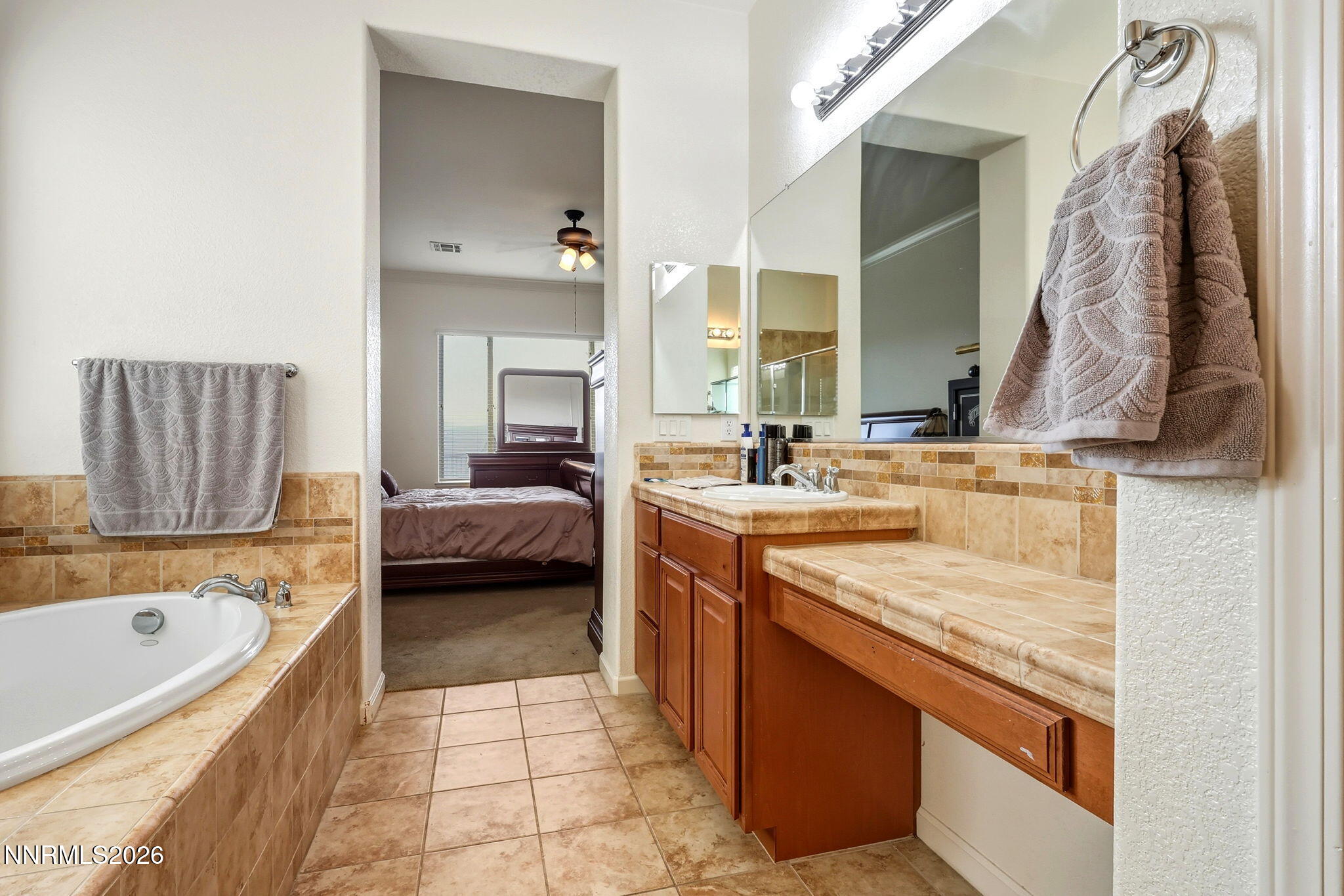 7055 Voyage Drive Property Photo 19