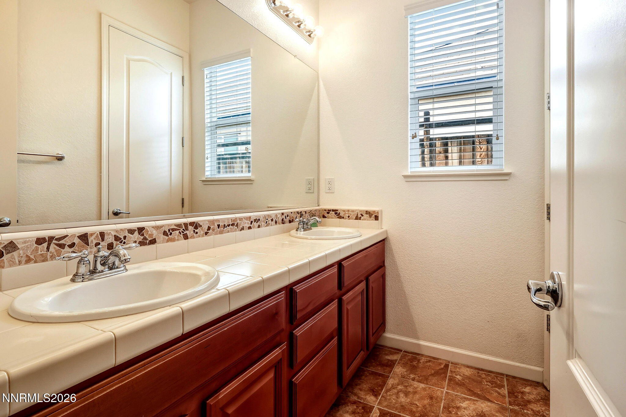 7055 Voyage Drive Property Photo 25
