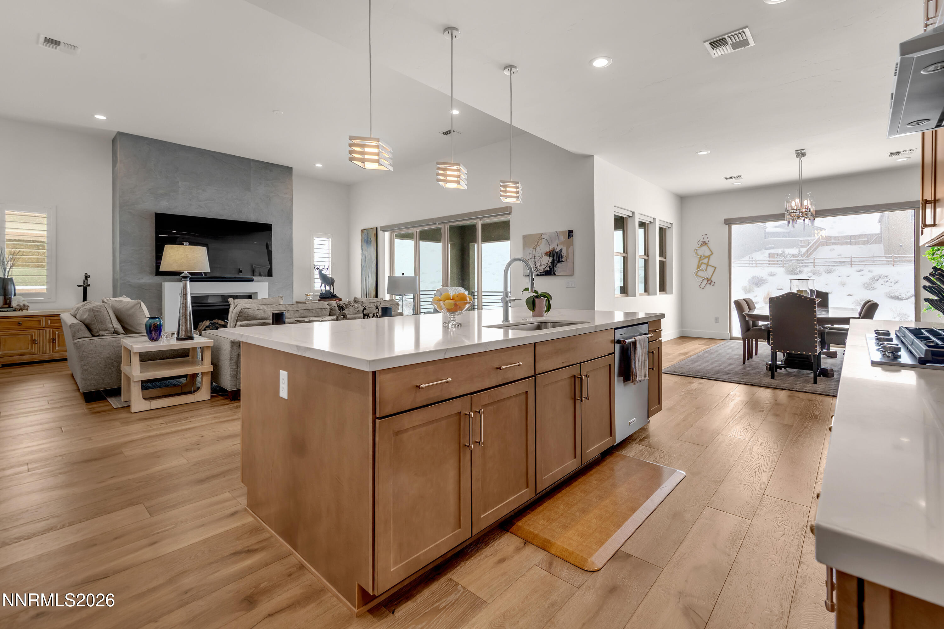 9109 Wild Skies Way Property Photo 6