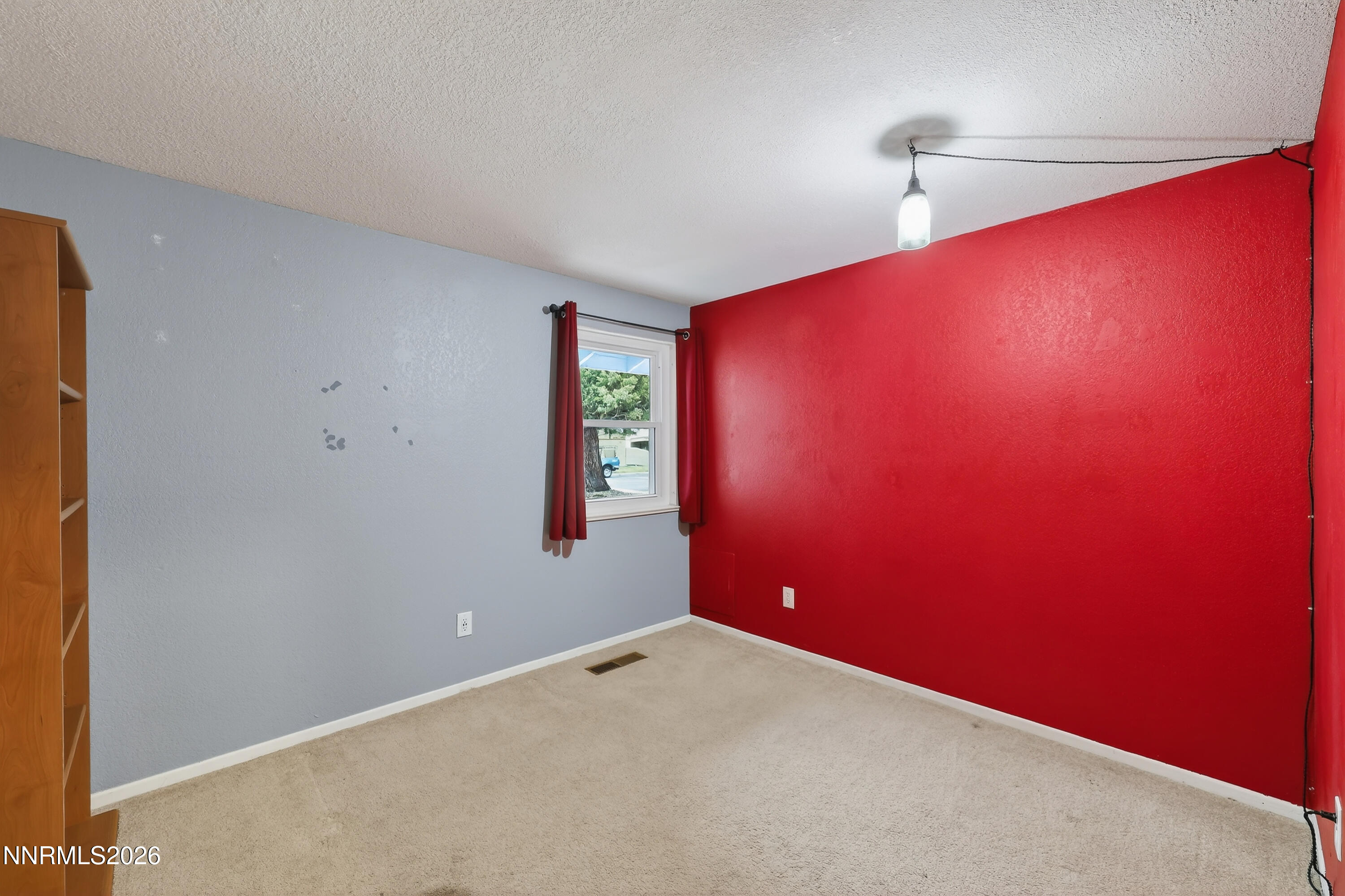 8211 Dixon Lane Property Photo 18