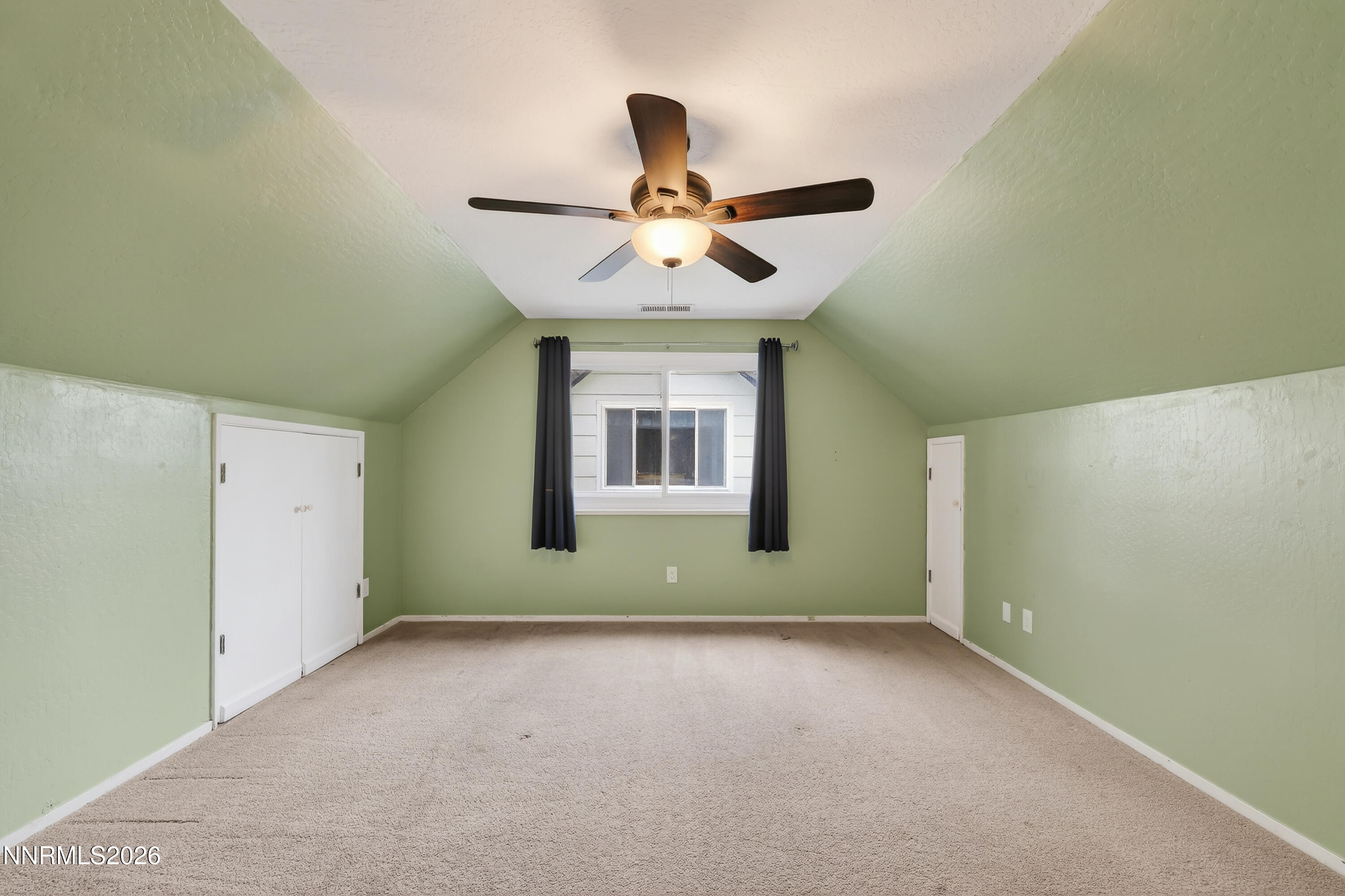 8211 Dixon Lane Property Photo 32