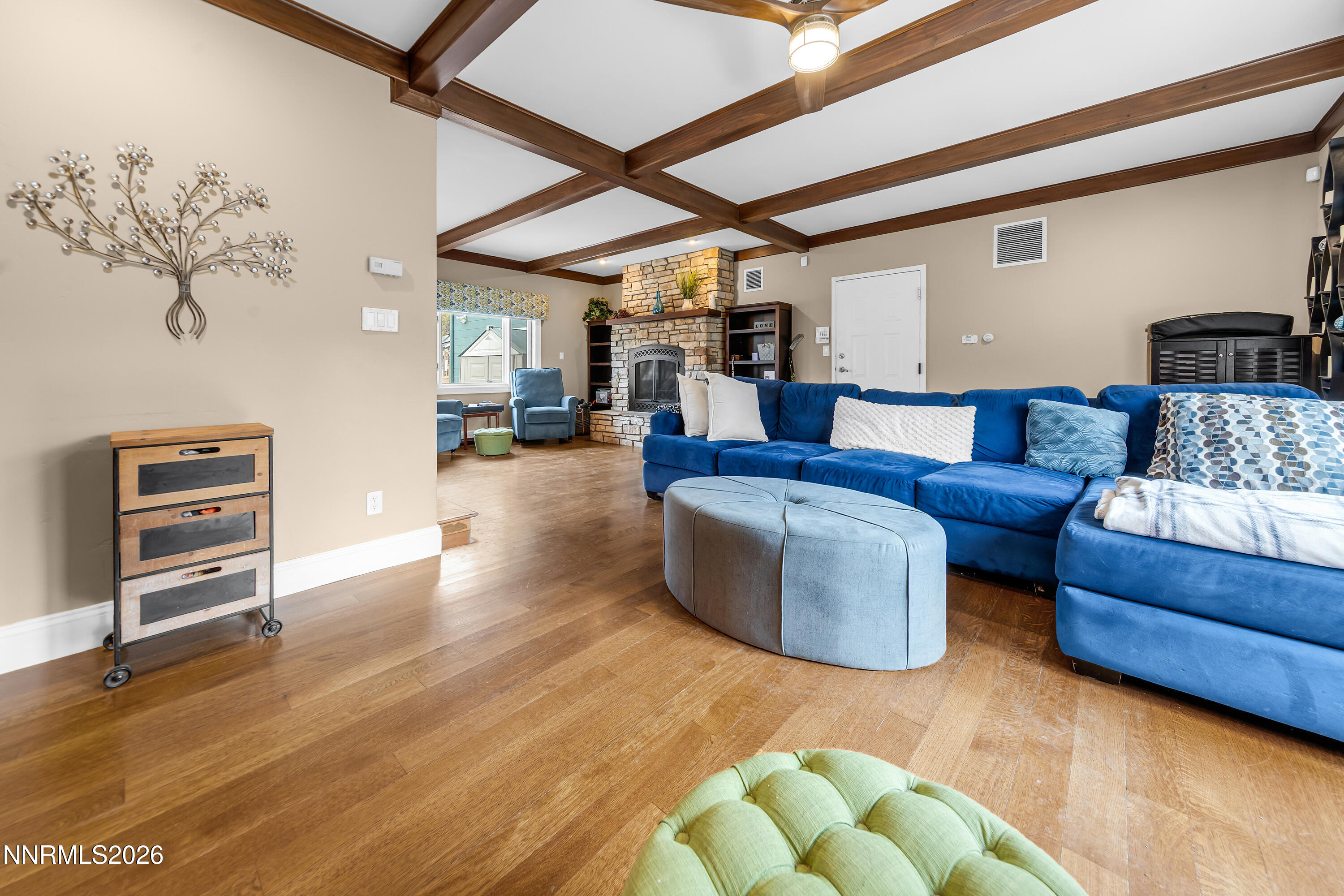 4260 Longknife Road Property Photo 29