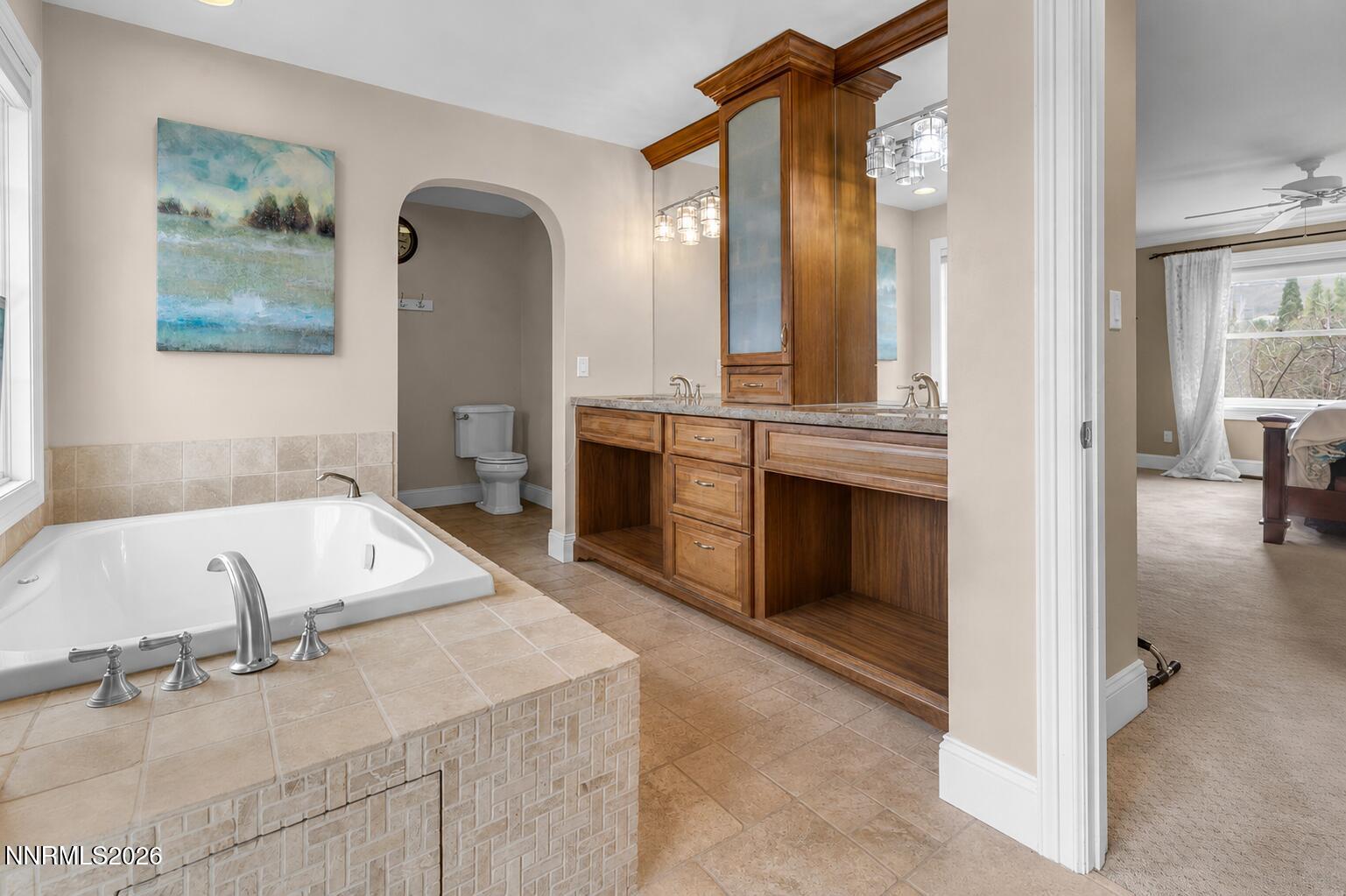 4260 Longknife Road Property Photo 32