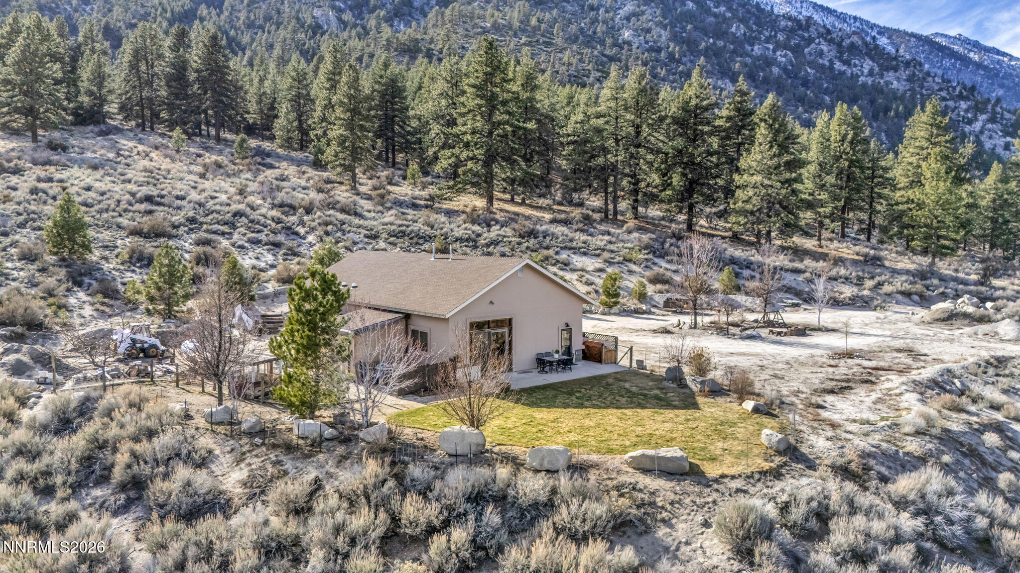 466 Horsethief Circle Property Photo 3