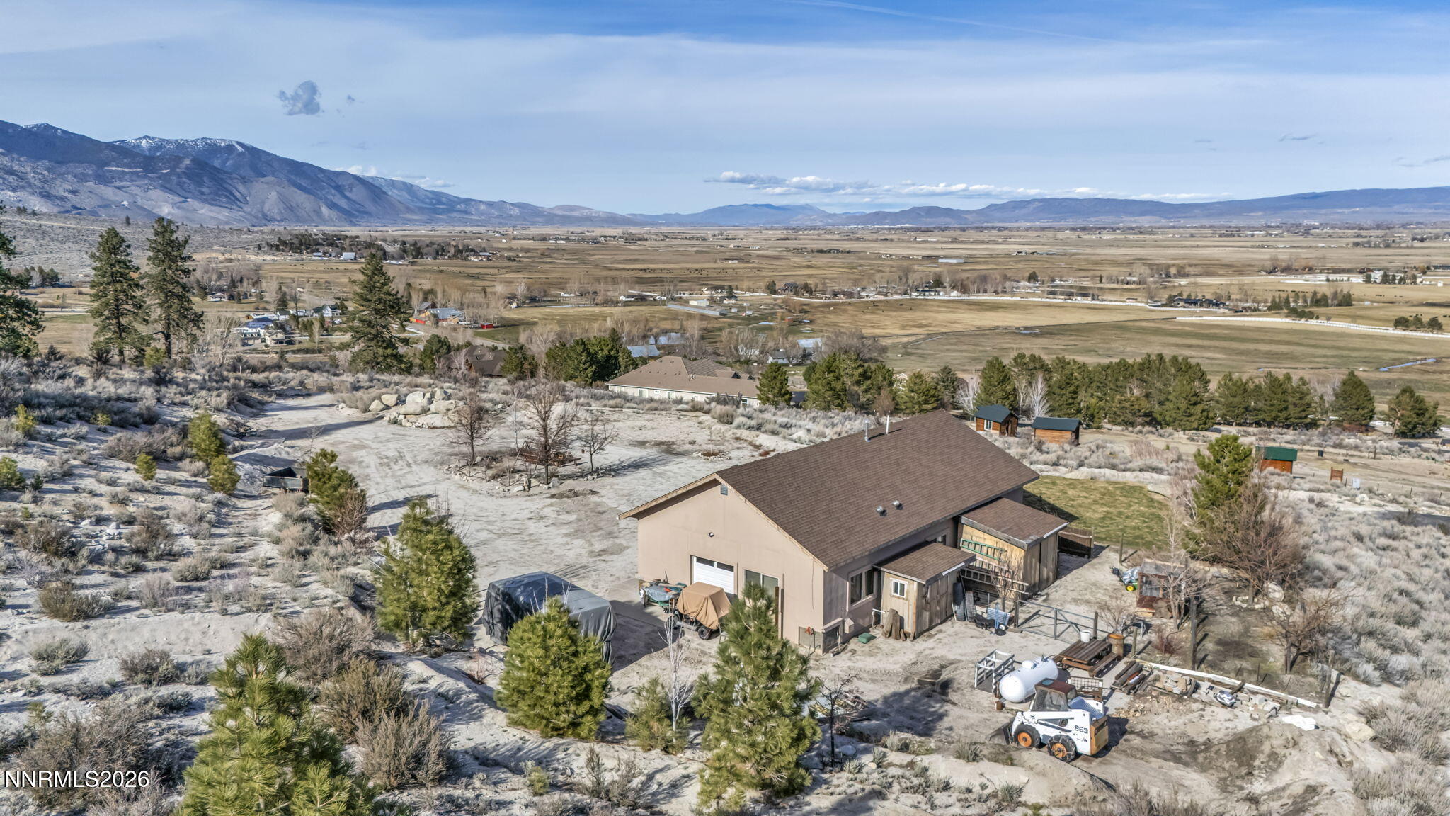 466 Horsethief Circle Property Photo 4