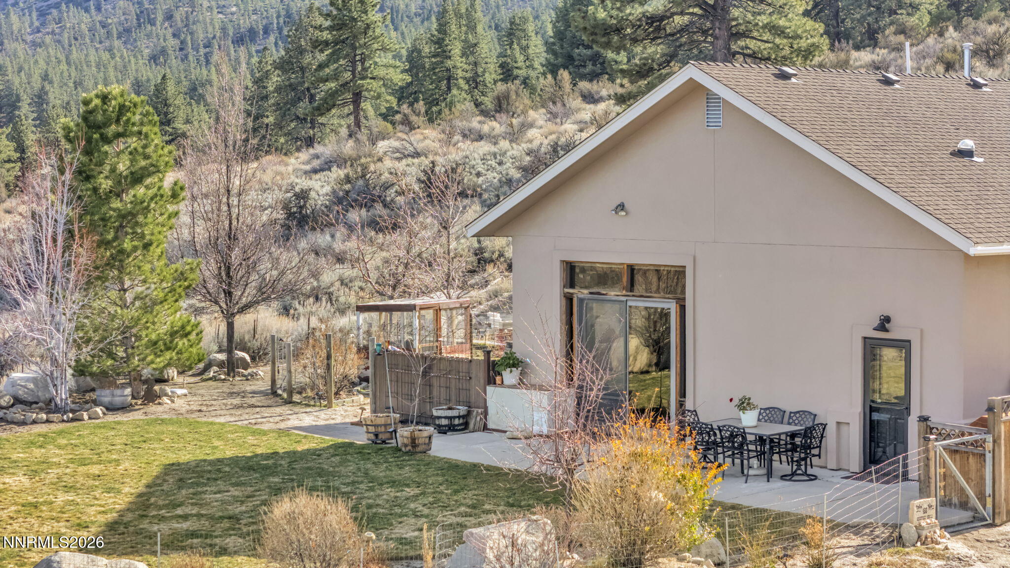 466 Horsethief Circle Property Photo 16