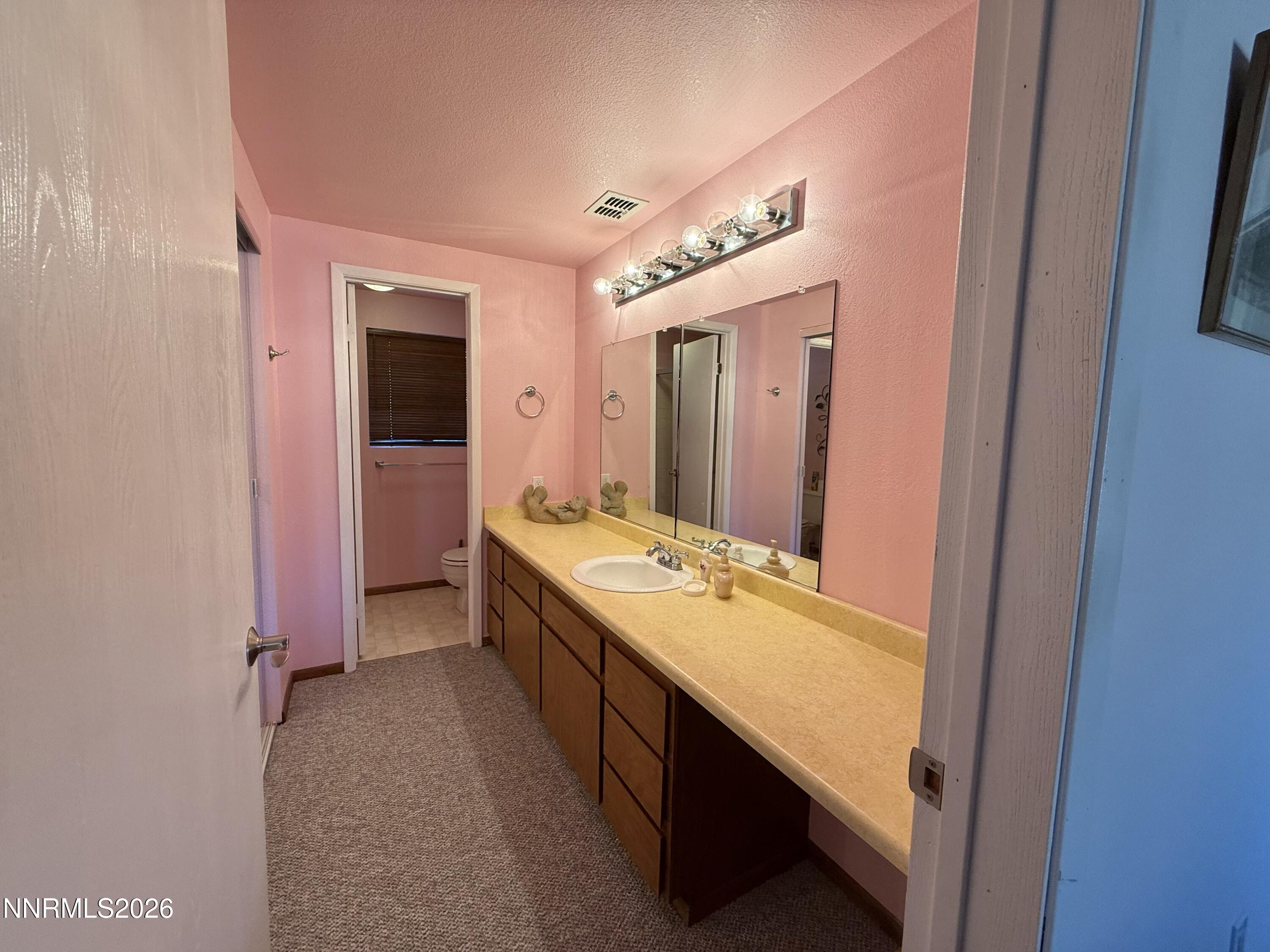 30 E Tognoli Lane Property Photo 18
