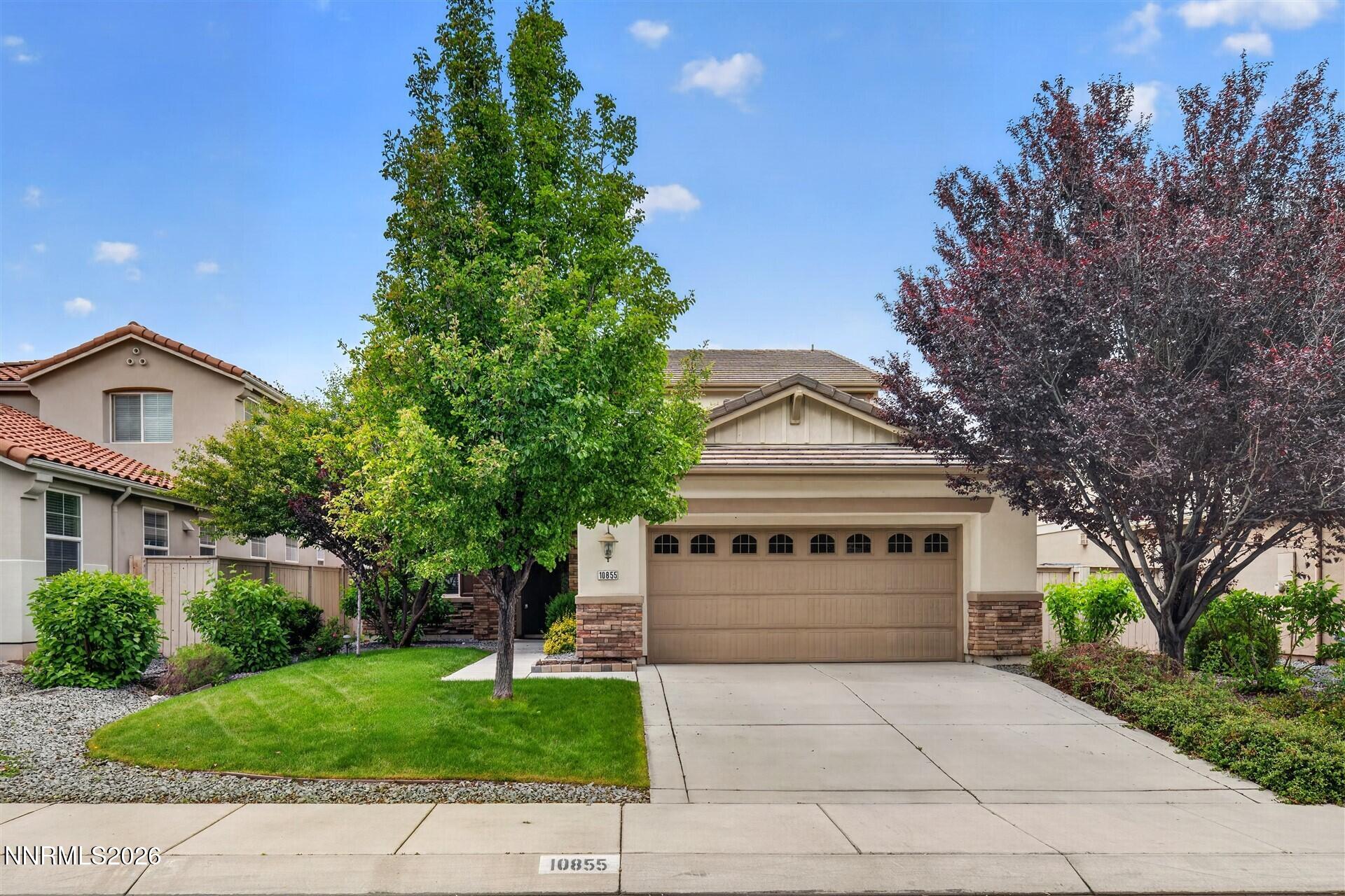 10855 Pebble Hill Drive Property Photo 1