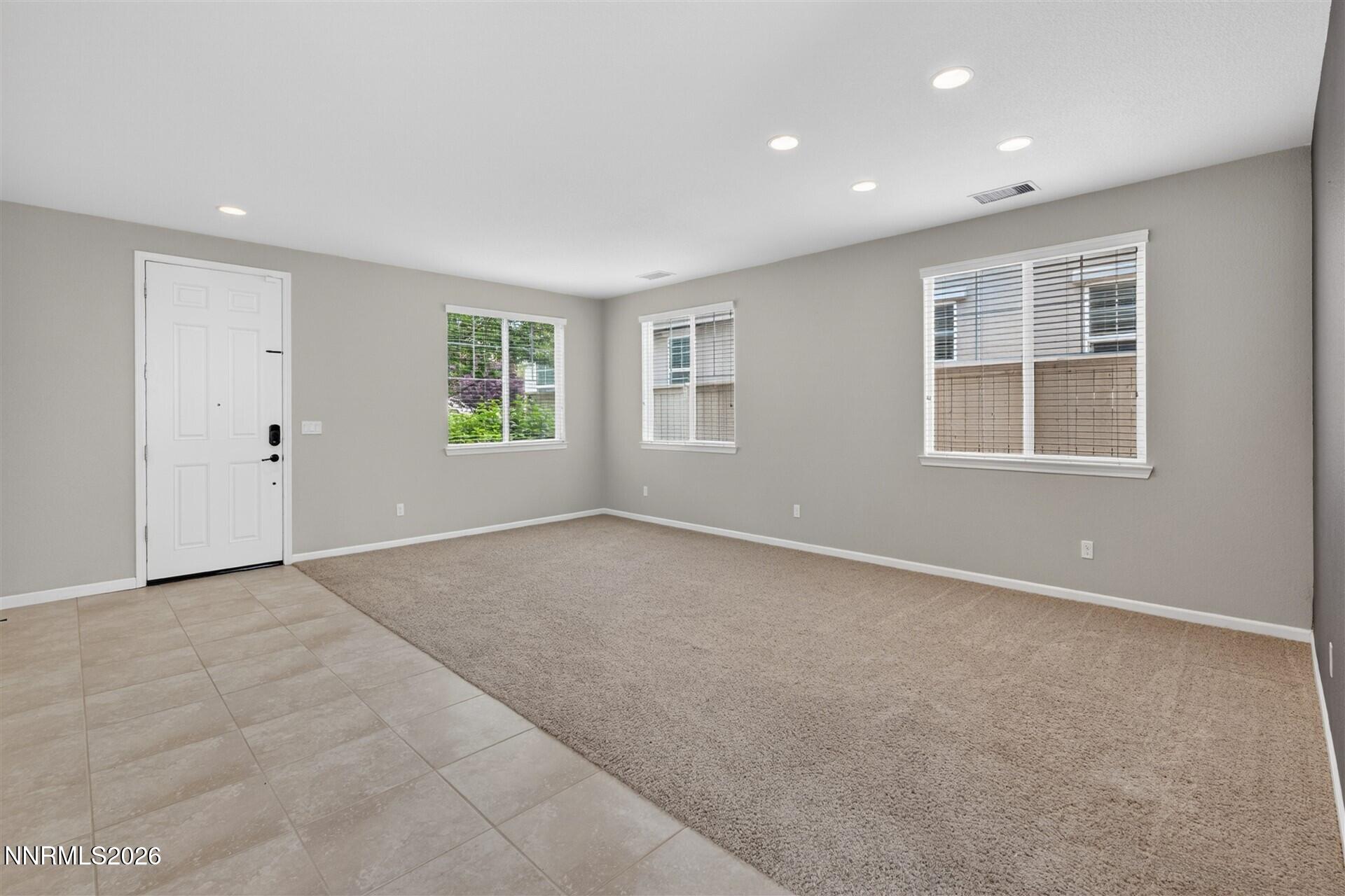 10855 Pebble Hill Drive Property Photo 6