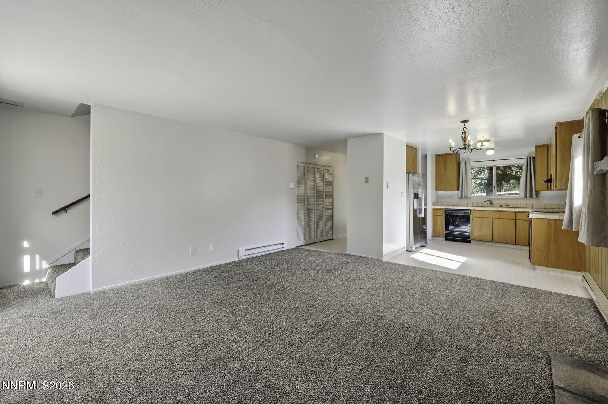 1051 Riverview Drive Property Photo 8