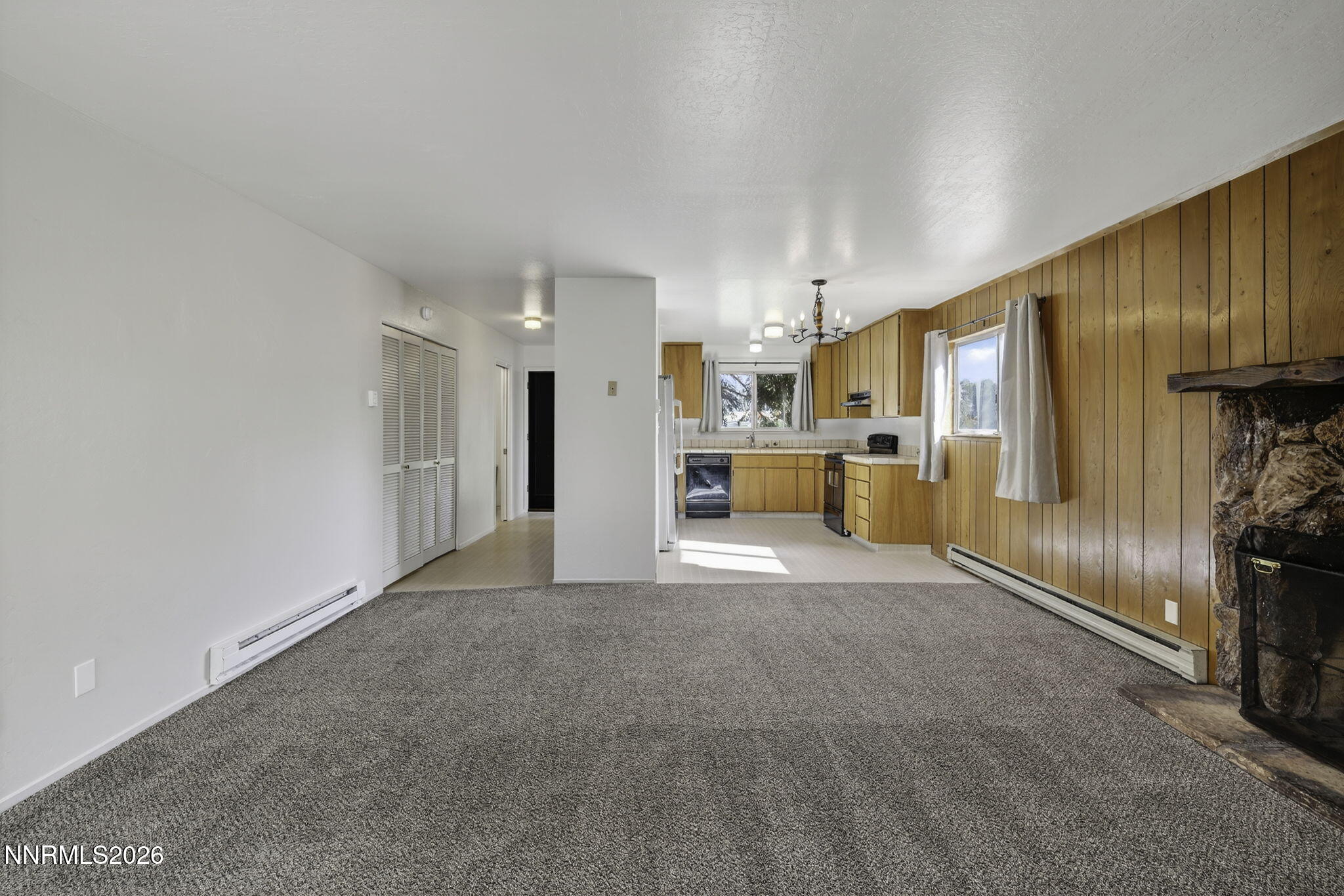 1051 Riverview Drive Property Photo 9