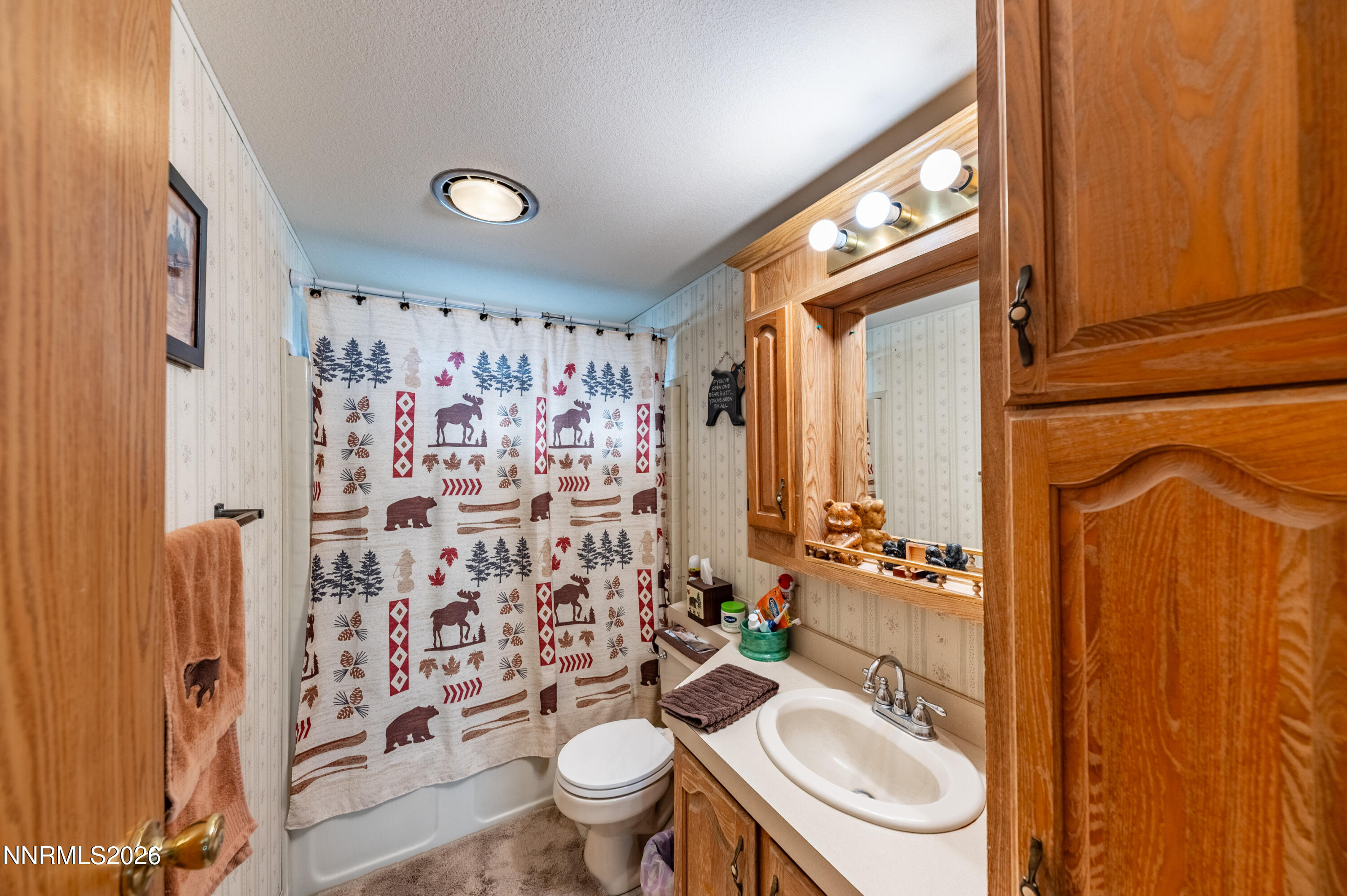 280 E Main Street Property Photo 67