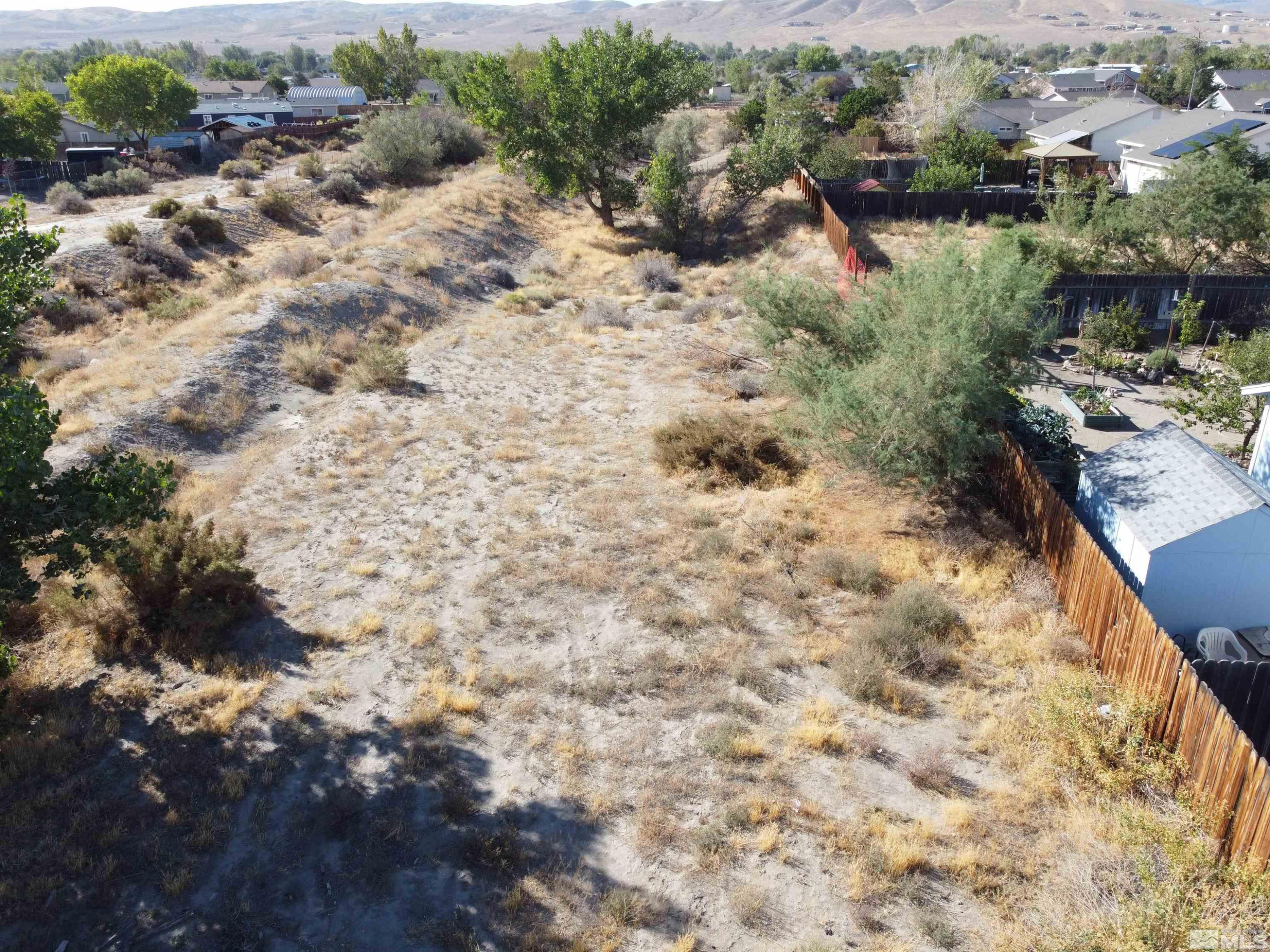 698 Jenny's Lane Property Photo 25