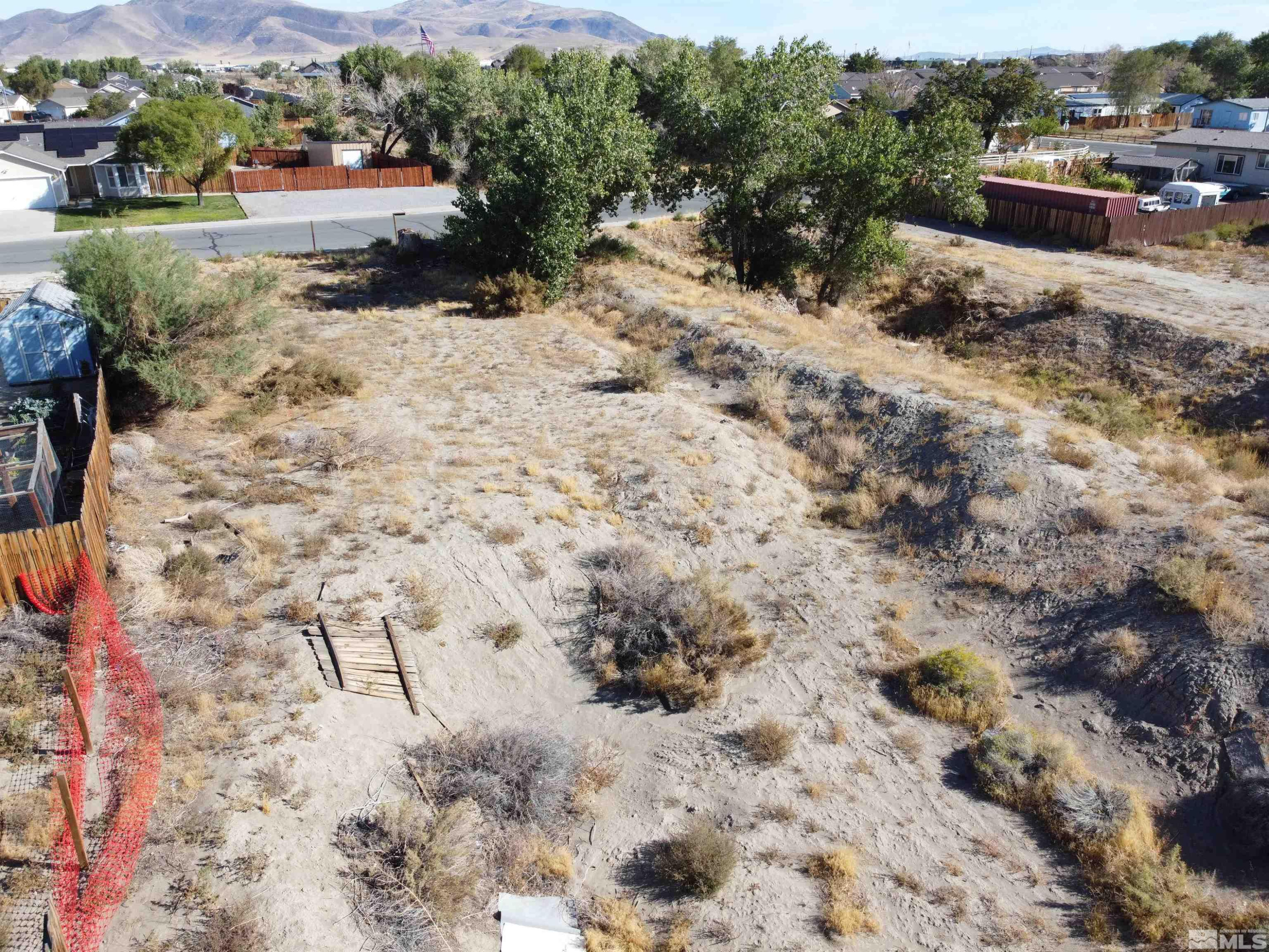 698 Jenny's Lane Property Photo 27