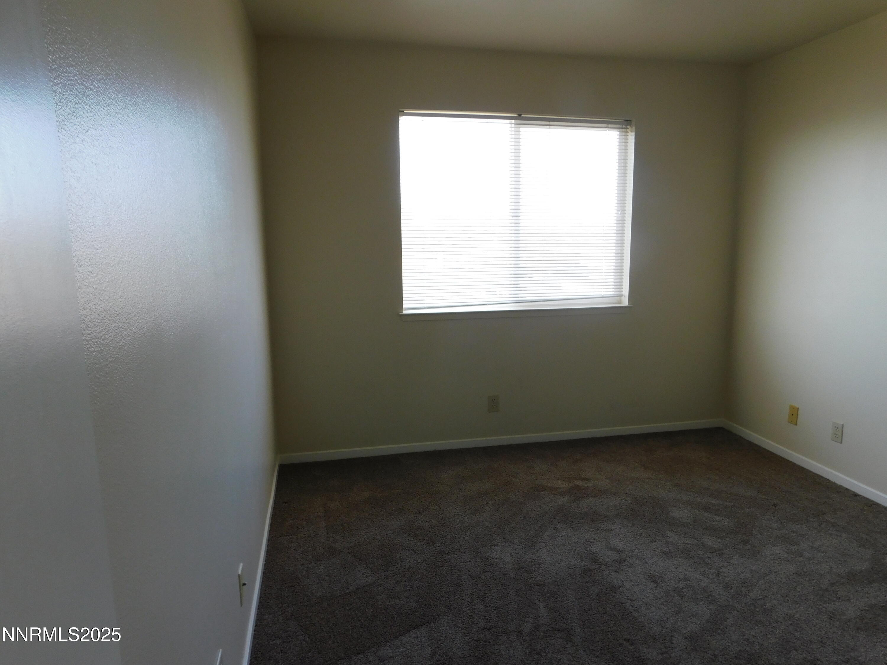 240 Serpa Place Property Photo 6