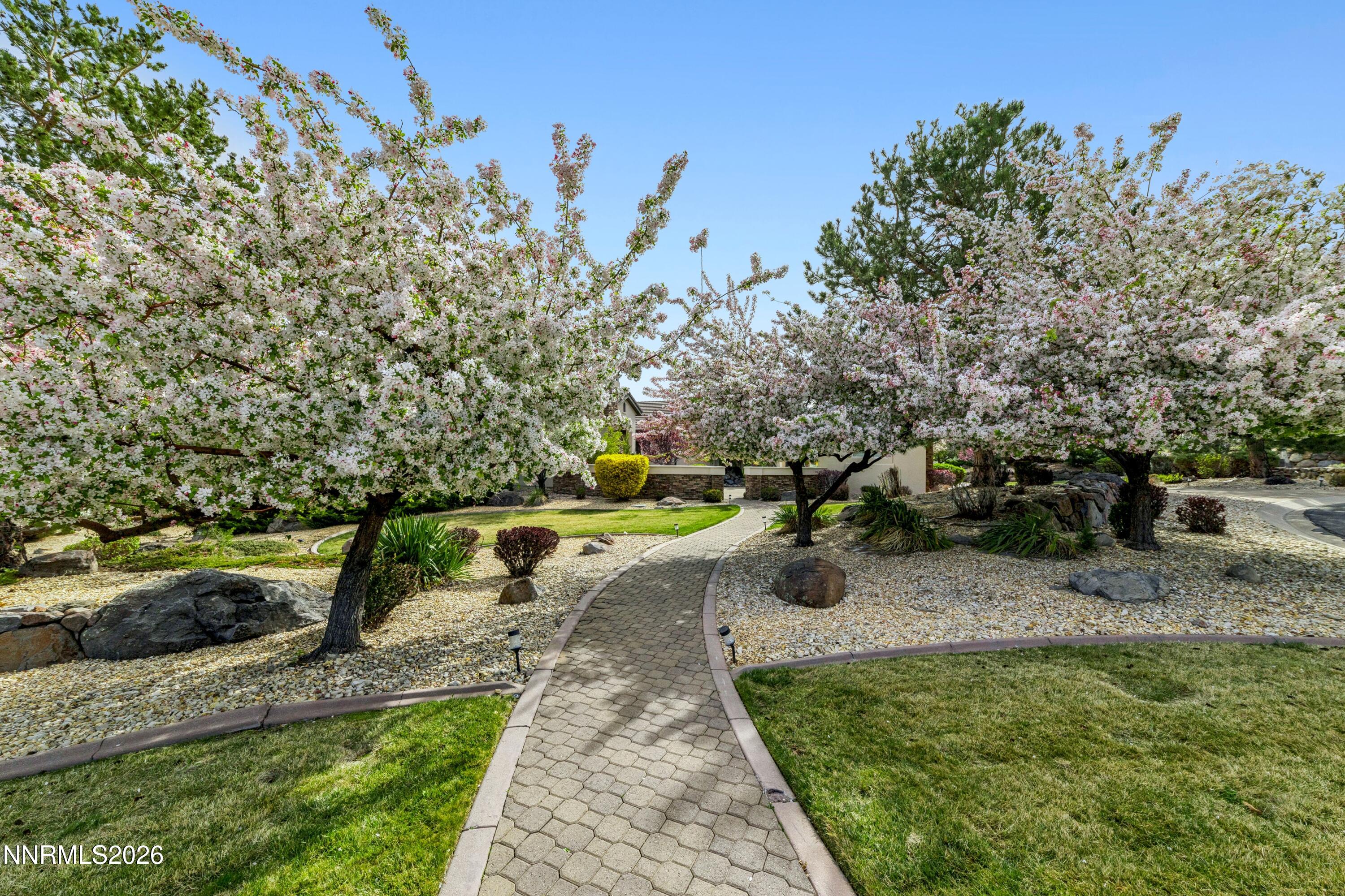3670 Spirit Bluff Court Property Photo 3