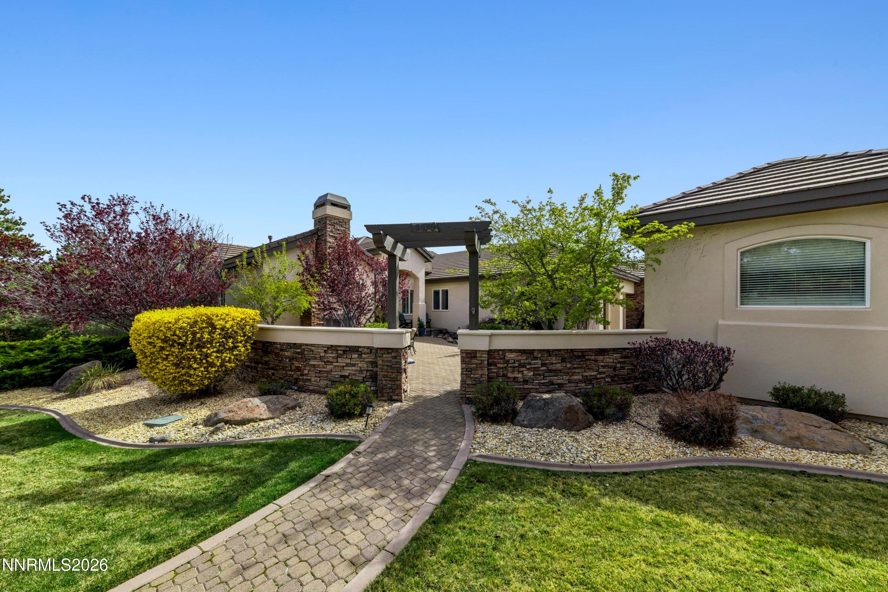 3670 Spirit Bluff Court Property Photo 8