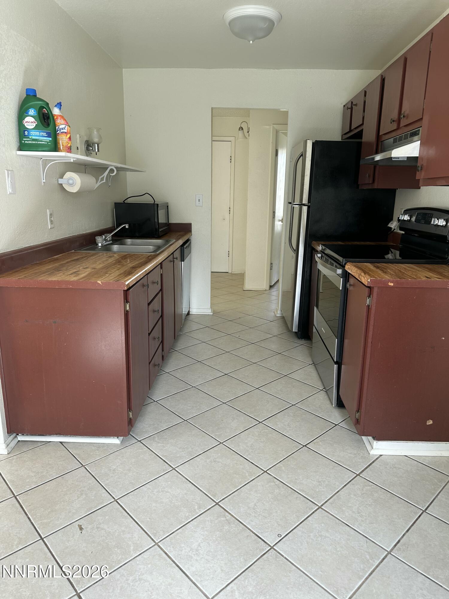 3928 Clear Acre Lane 116 Property Photo 5