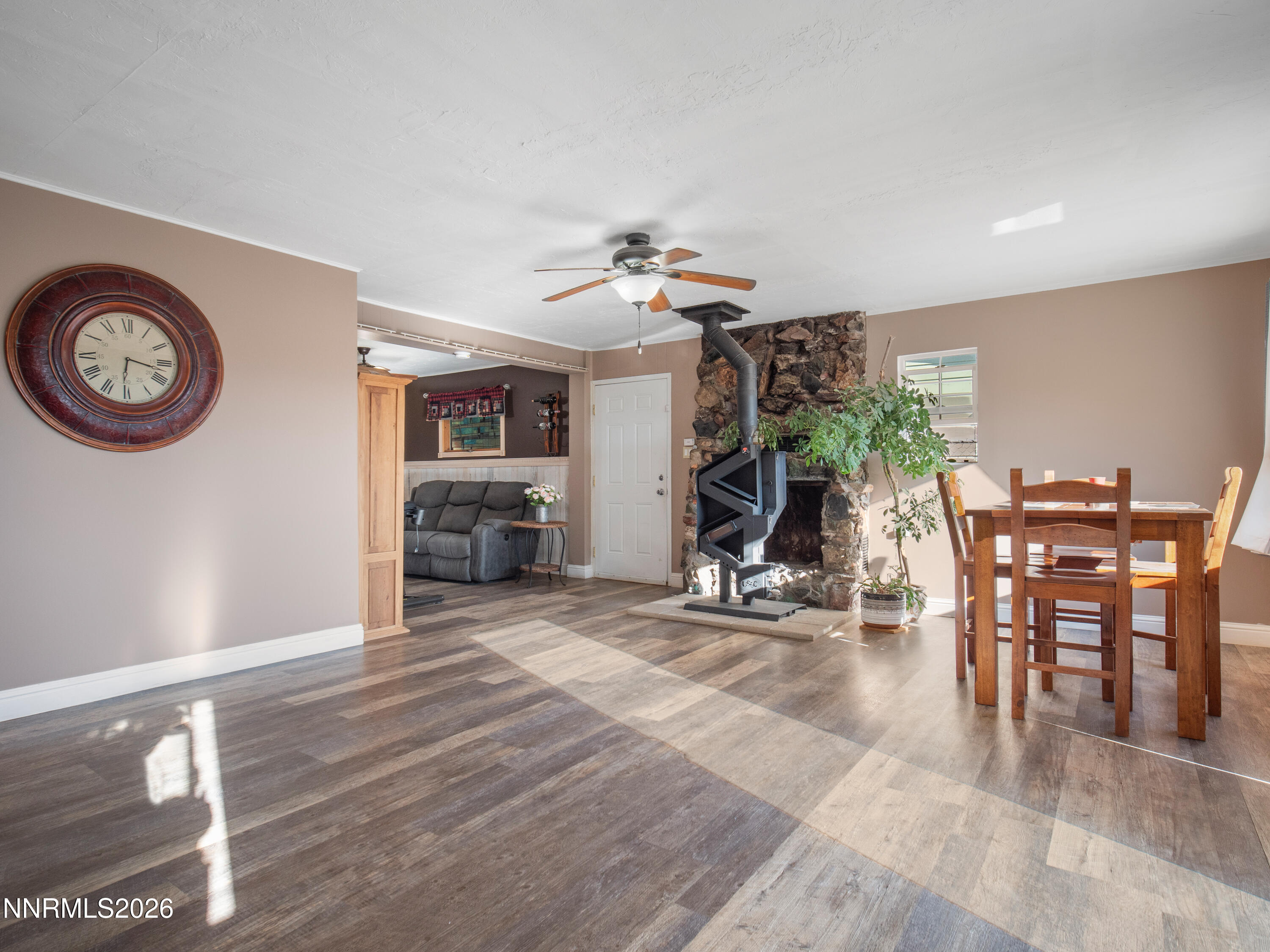 136 Palmer Way Property Photo 10