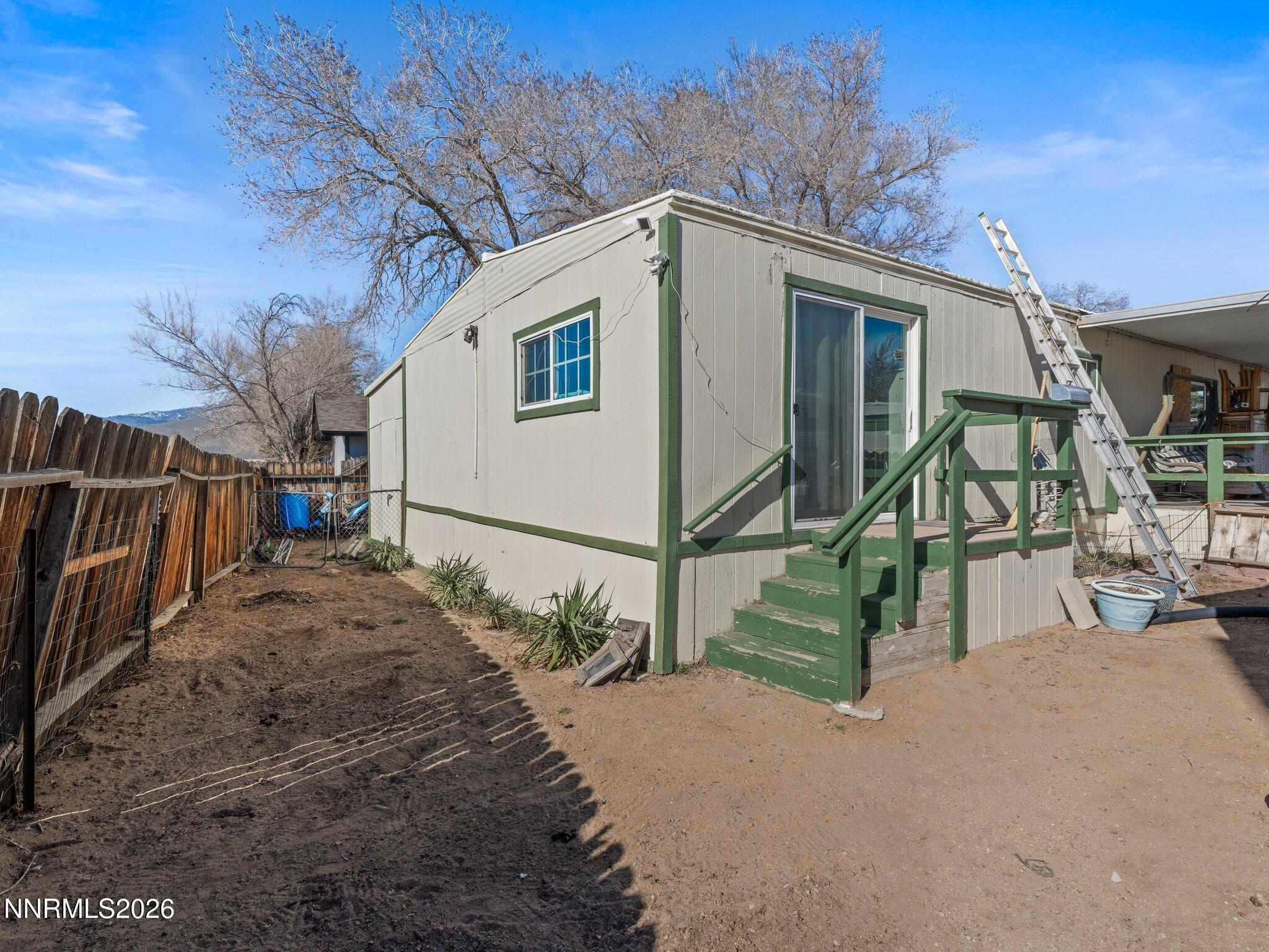 7 Esther Circle Property Photo 16