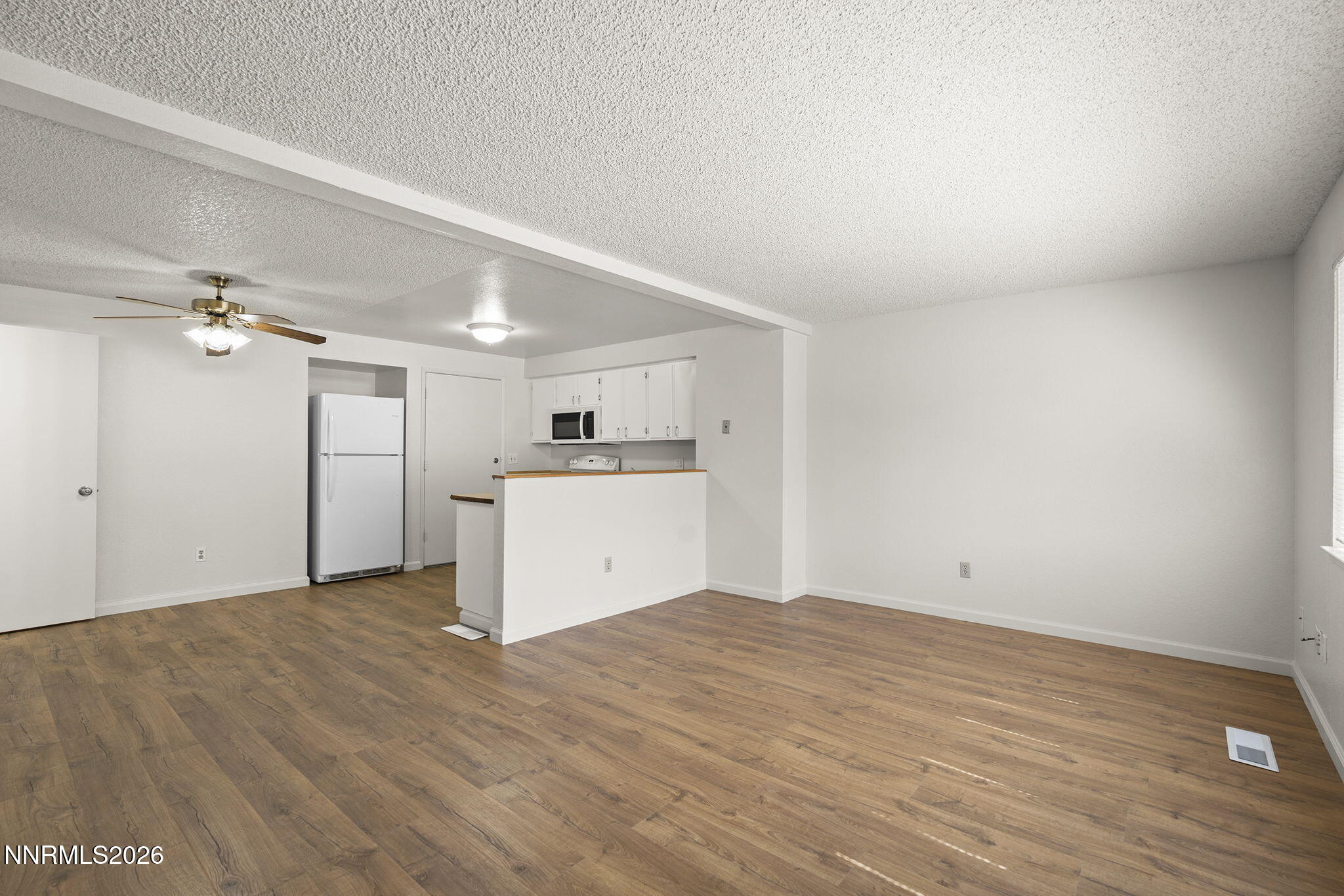 401 Allouette Way 02 Property Photo 7