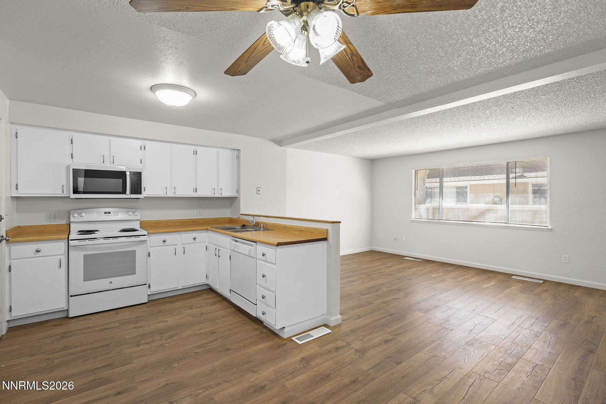 401 Allouette Way 02 Property Photo 10