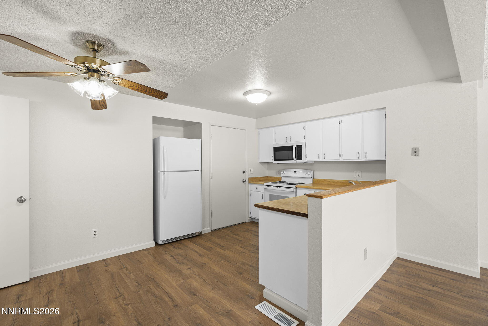 401 Allouette Way 02 Property Photo 11