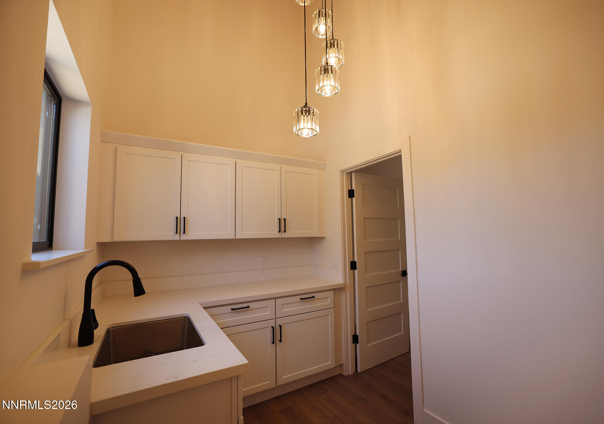 2246 Cartwright Road Property Photo 9