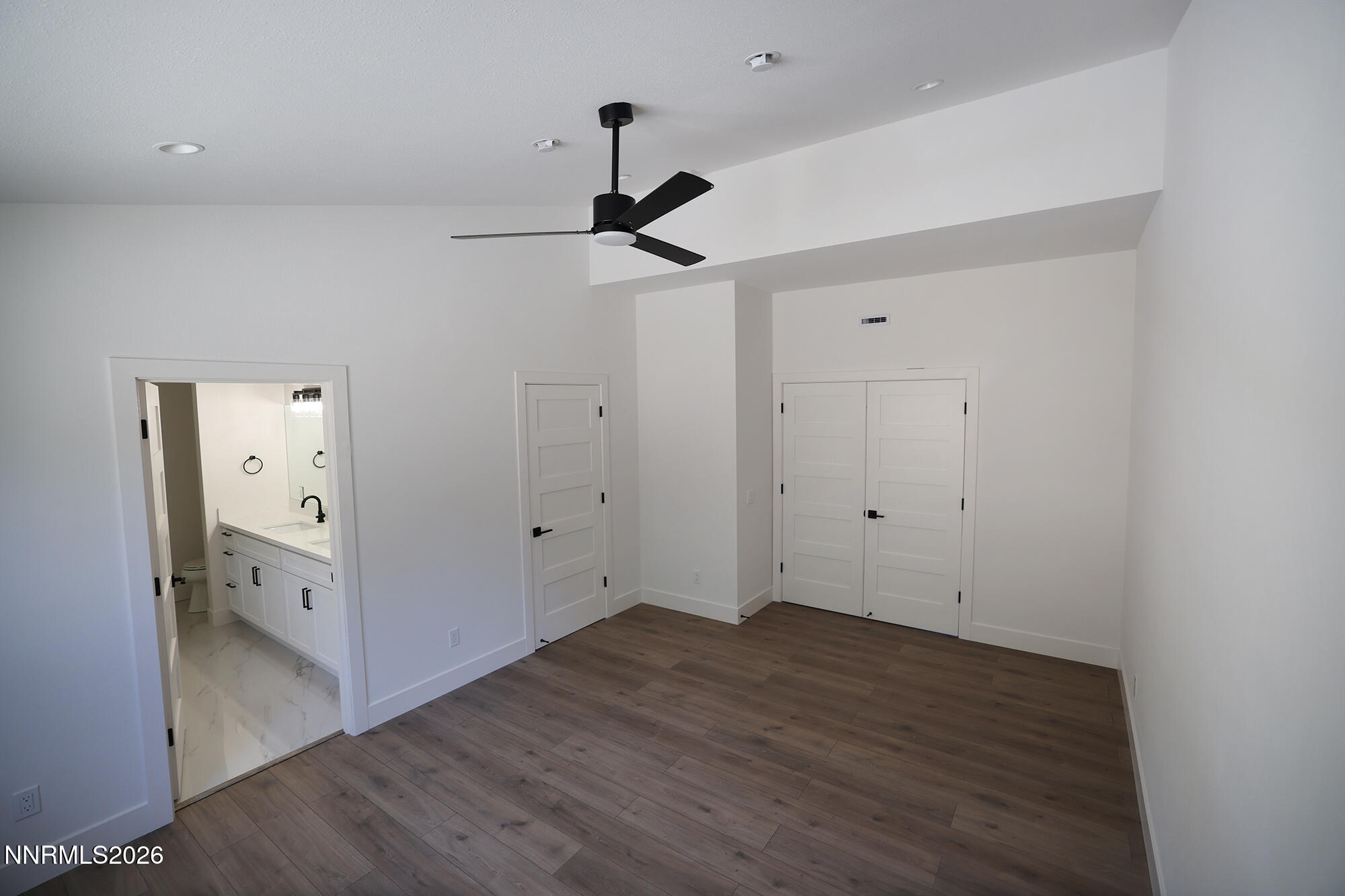 2246 Cartwright Road Property Photo 11