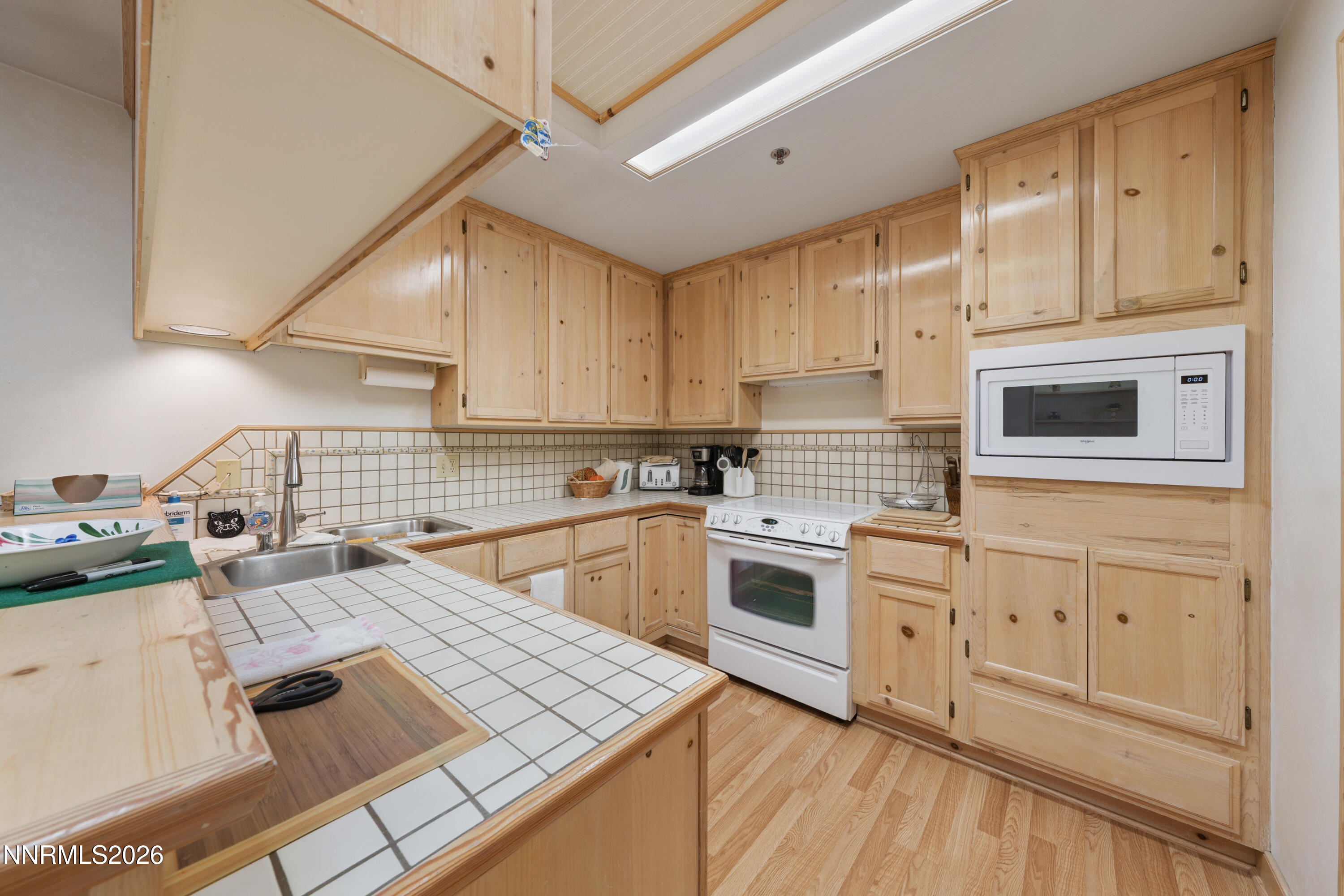 1016 Aspen Grove Circle Property Photo 14